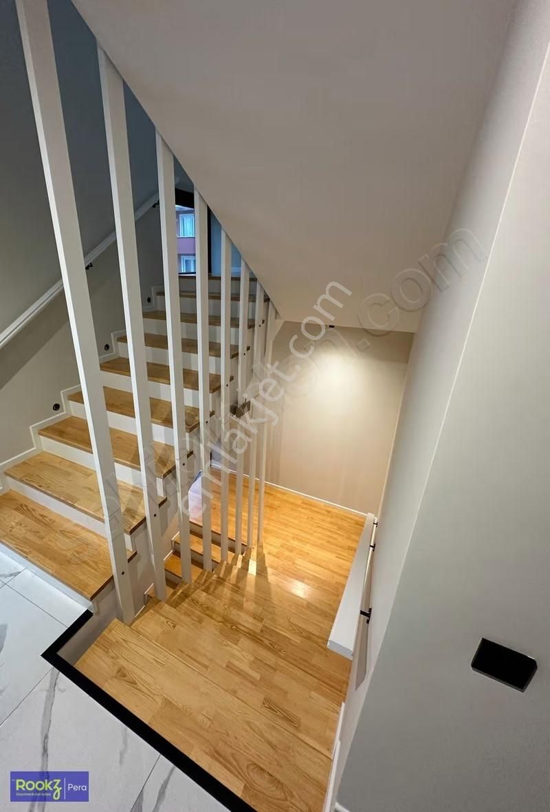 Serdivan Bahçelievlerde Prestijli Konumda, Teraslı 4+1 Villa - Görsel 20