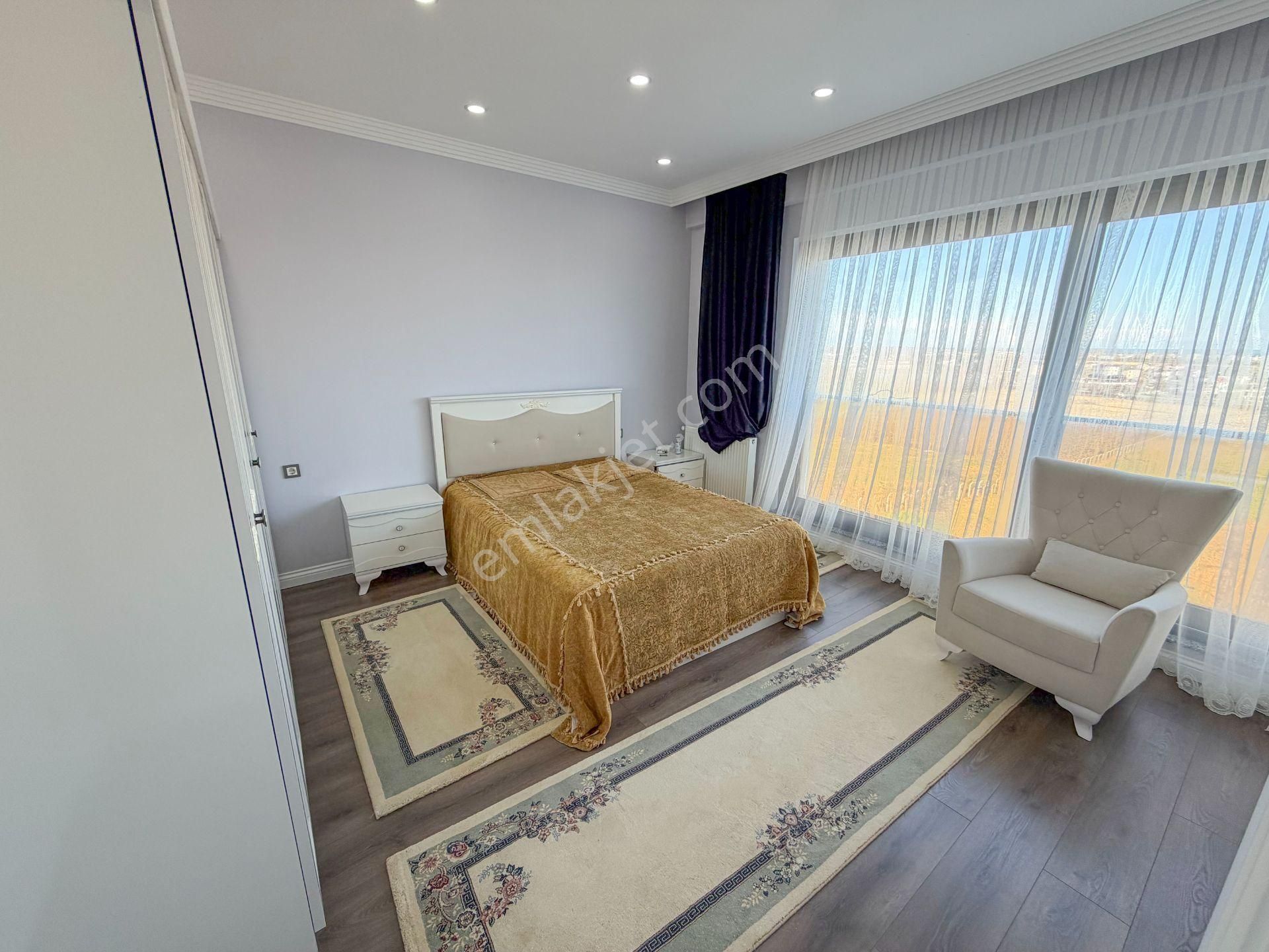 860 M2 Arsa İçinde Deniz Manzaralı Dubleks Villa - Görsel 20