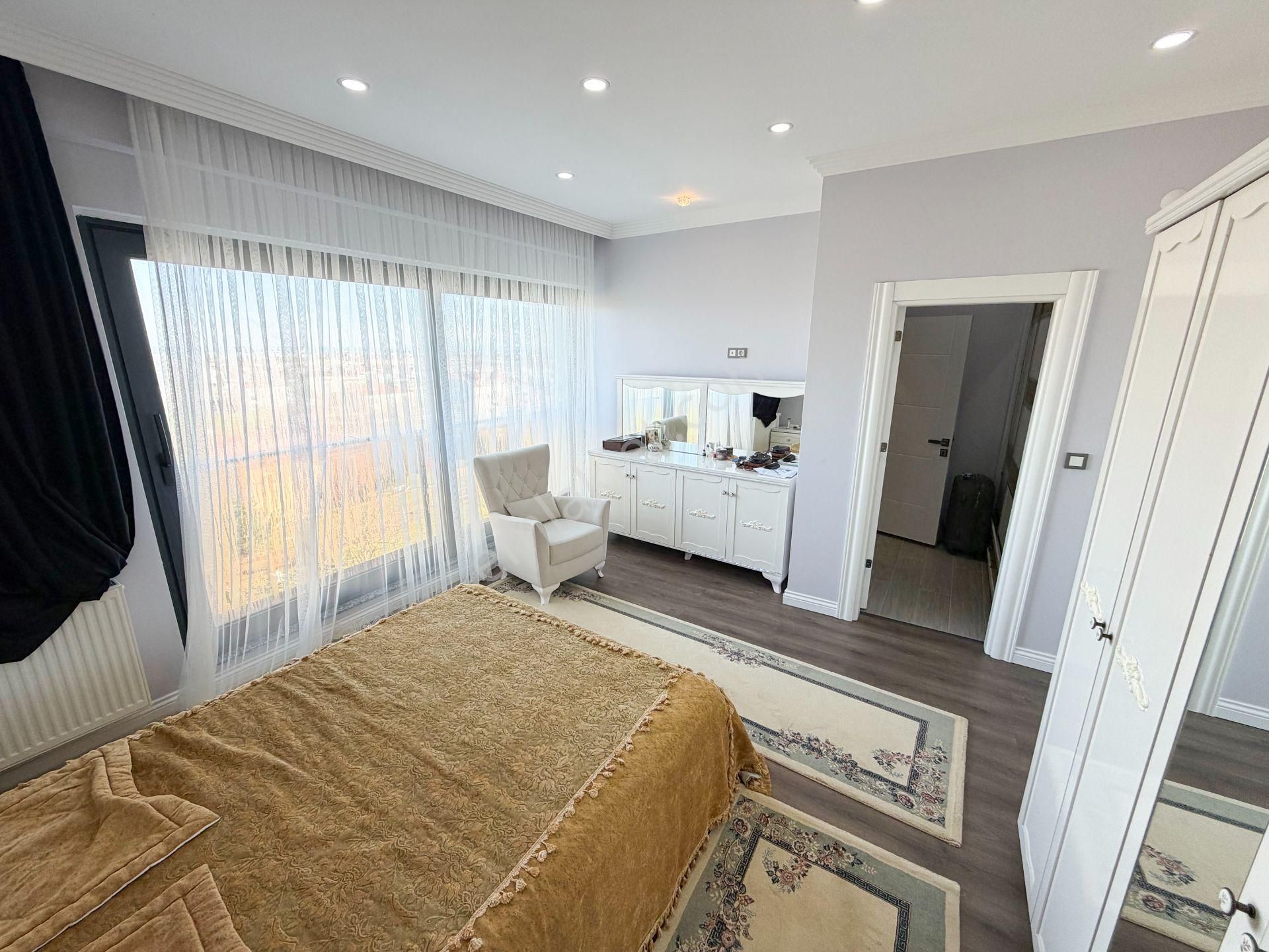 860 M2 Arsa İçinde Deniz Manzaralı Dubleks Villa - Görsel 21