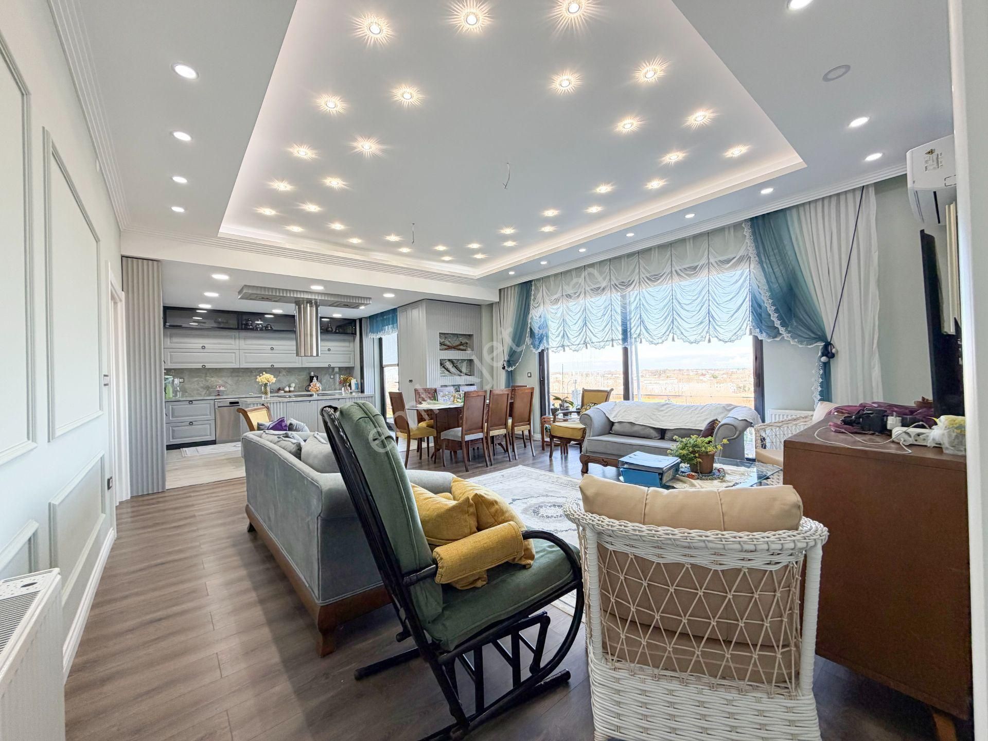 860 M2 Arsa İçinde Deniz Manzaralı Dubleks Villa - Görsel 11