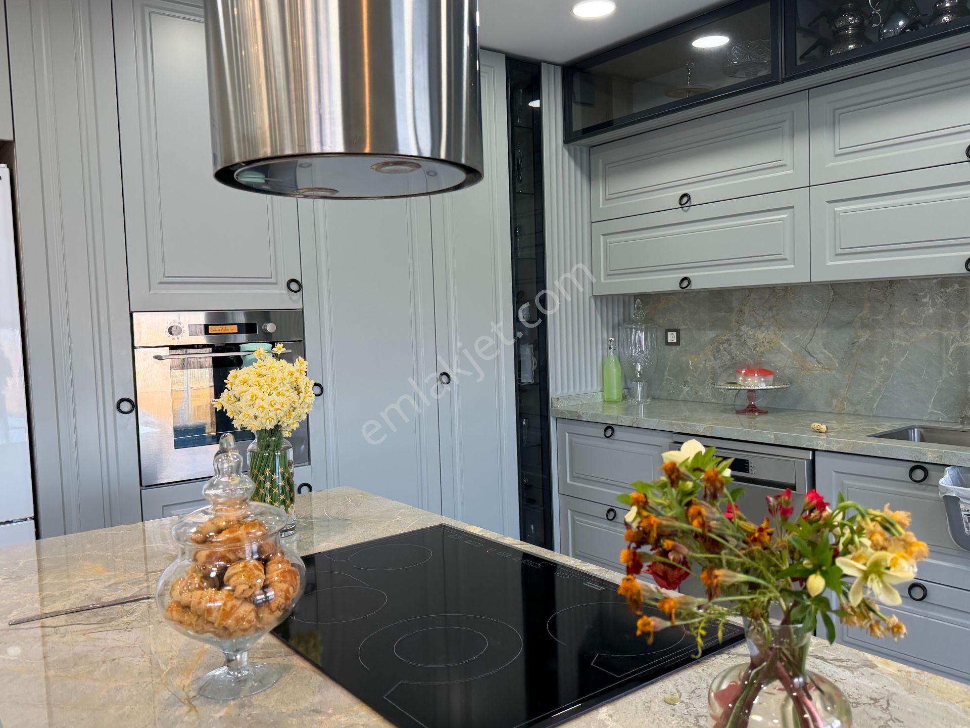 860 M2 Arsa İçinde Deniz Manzaralı Dubleks Villa - Görsel 8