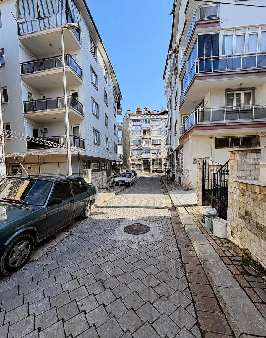 Akkonak Yeşilköy Cadde Emsalsiz Kendine Ait Bahçeli *3+1 *150m2* - Görsel 9