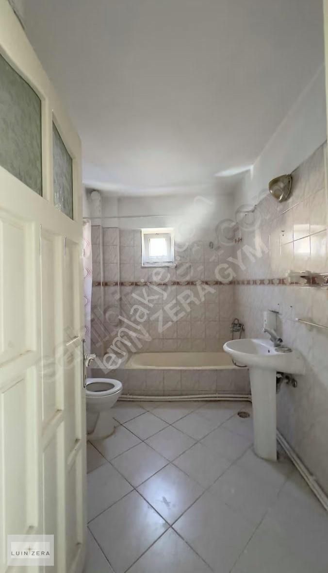 İncilipınarda Kiralık Daire 3+1 Arakat - Görsel 2