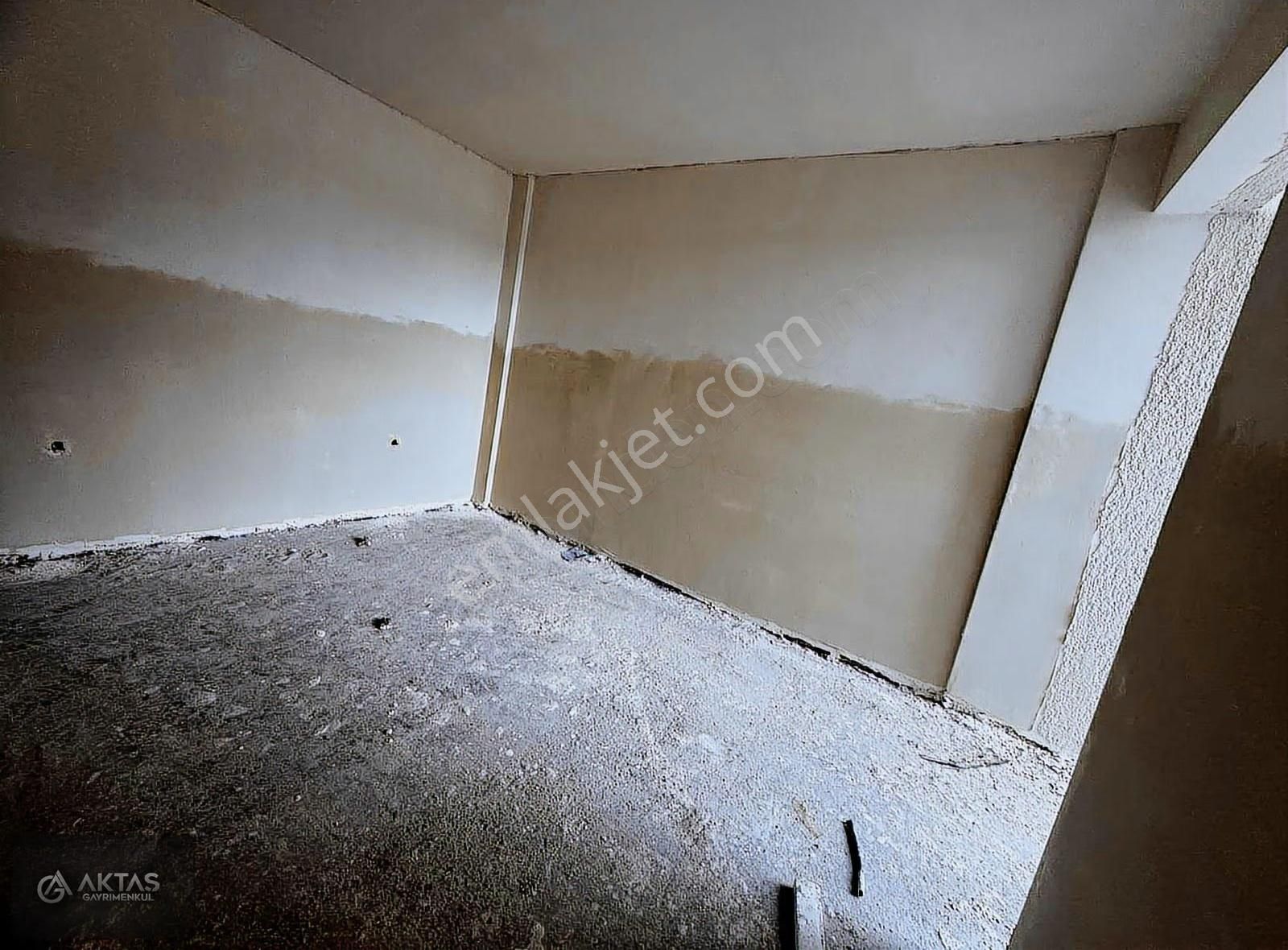 Arifiye Fatih Mh. Subat Teslim 3. Kat 3+1 Satılık Daire - Görsel 3