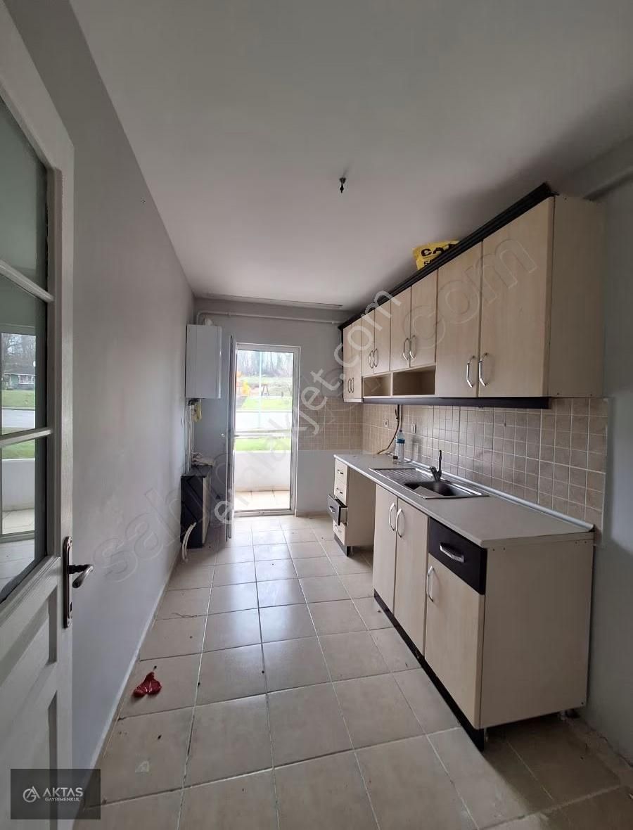 Korucukta Site İçi Acil Satılık 2+1 Daire - Görsel 12