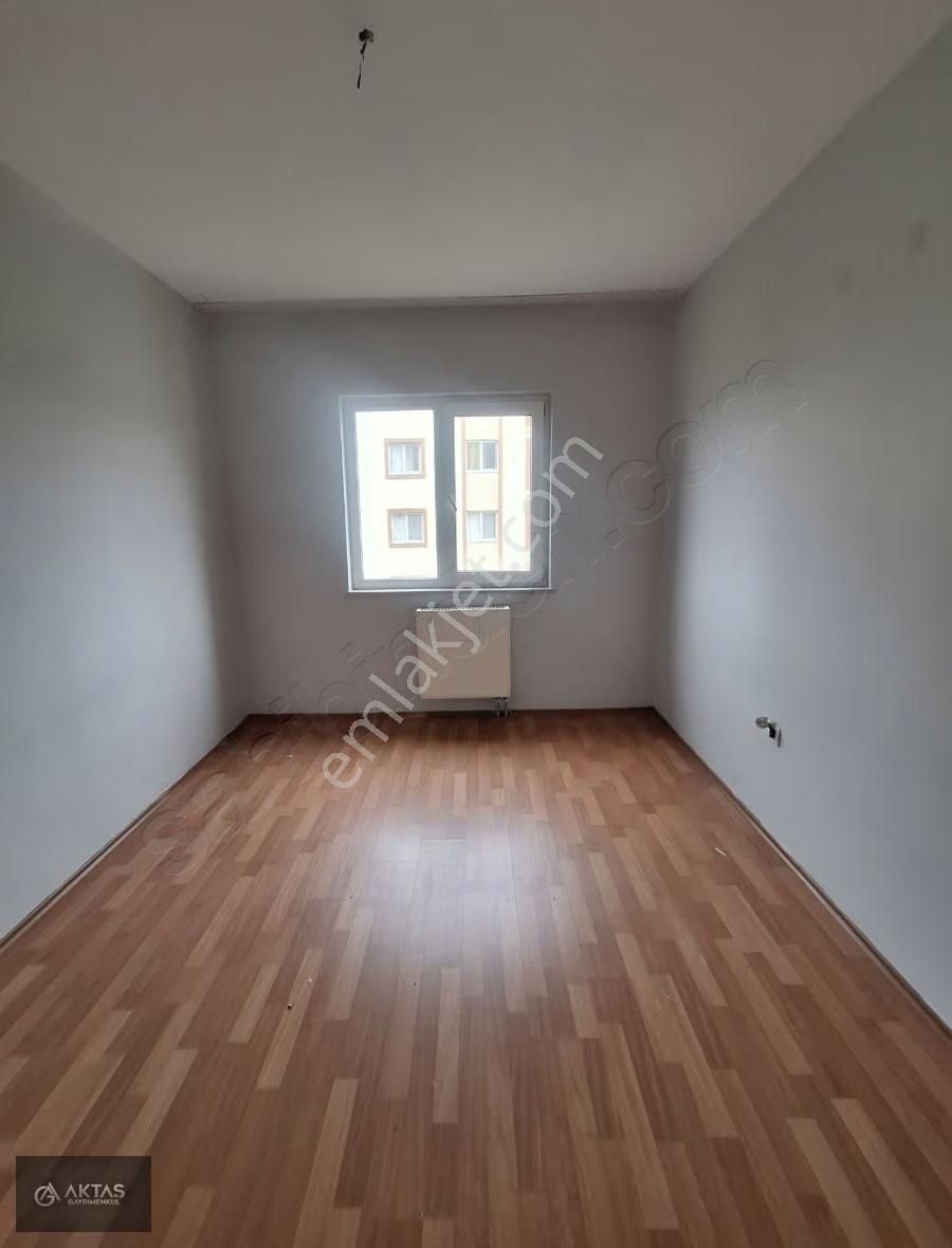 Korucukta Site İçi Acil Satılık 2+1 Daire - Görsel 6