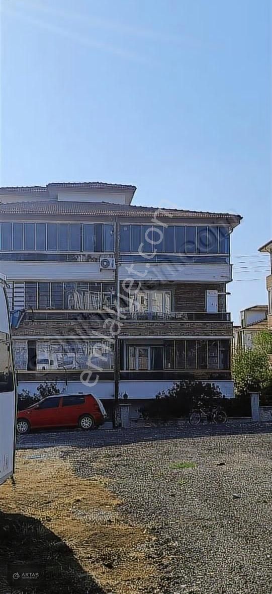 Kaynarca Merkezde Acil Satılık 2+1 Daire