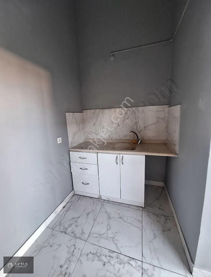 Adapazarı Eğitim Araştırma Hastanesi Yanı Kiralık Sıfır Dükkan - Görsel 2