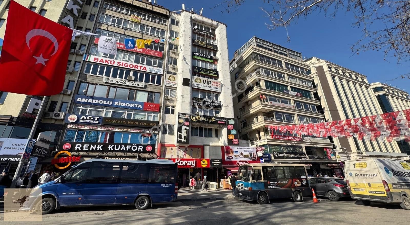 Satılık, Kızılay Metro Yanı, 2. Kat,2+1, Mükemmel Konumda İşyeri - Görsel 4