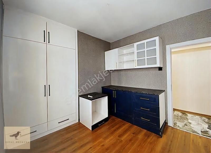 Kiralık, Full Eşyalı, Yazanlar Sokak, 3. Kat, 3+1 - Görsel 12