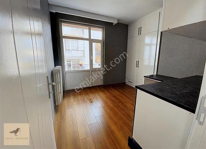 Kiralık, Full Eşyalı, Yazanlar Sokak, 3. Kat, 3+1 - Görsel 19