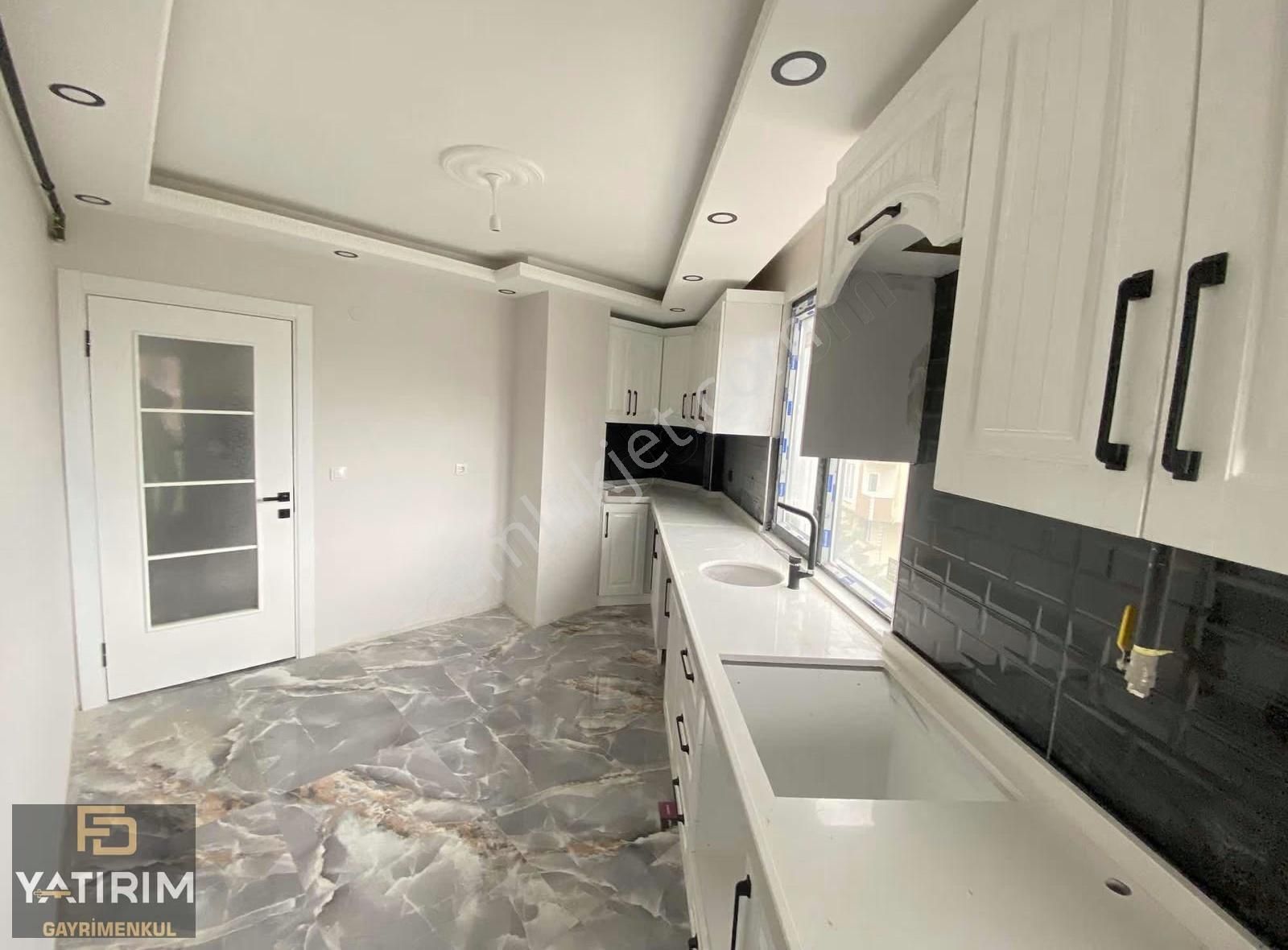 Sırasöğütler Mah. Atatürk Cad. Yakın 2+1 85m2 Ara Kat Daire - Görsel 3