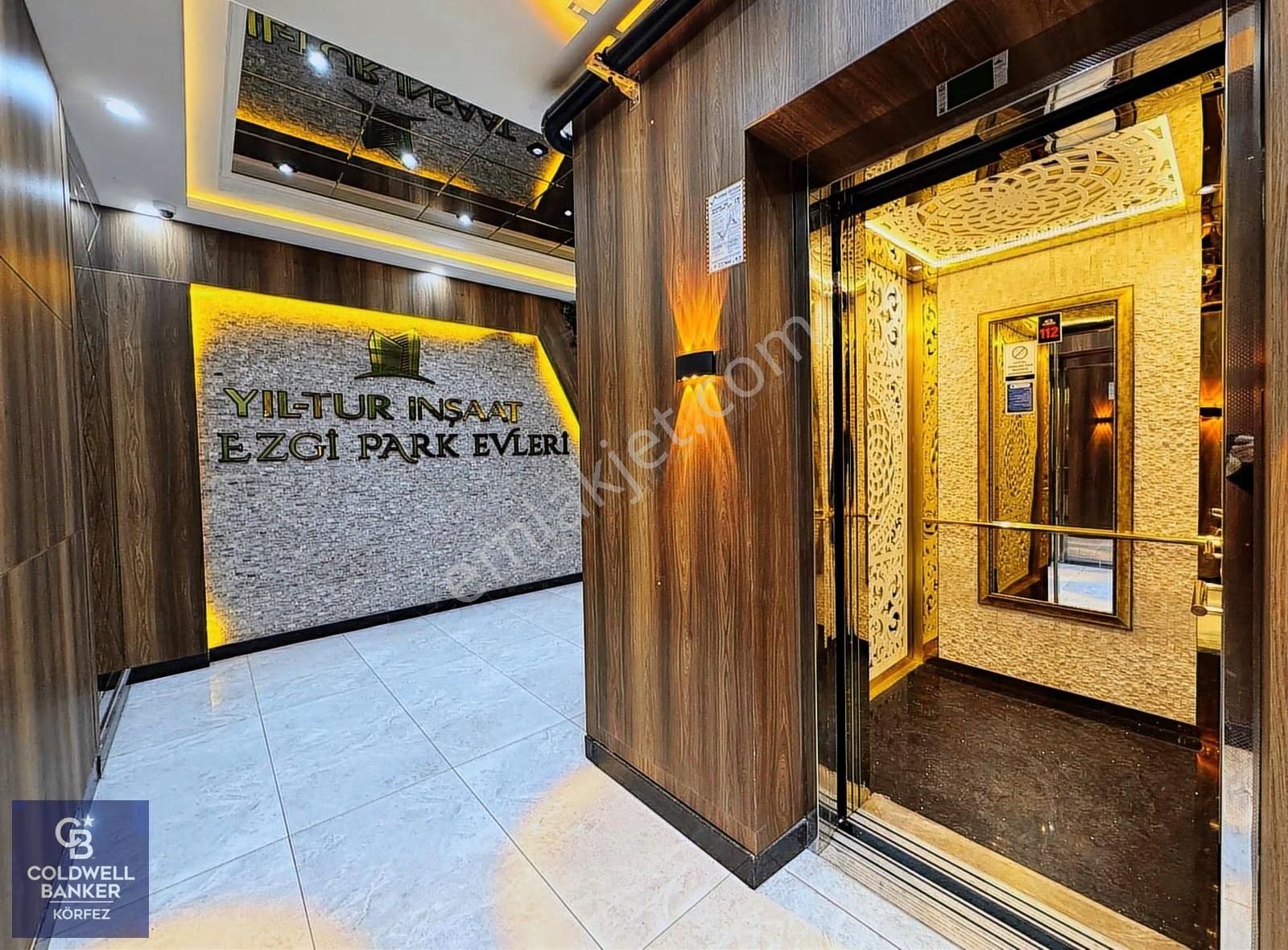 Edremit Kadıköy'de,lüks Site İçinde,ara Kat 2+1 Ultra Lüks Daire - Görsel 13
