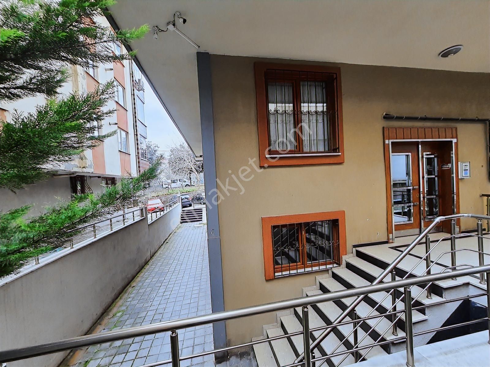 Armağanevler Dere Sokakta 1+1.5 Kiralık Daire - Görsel 26