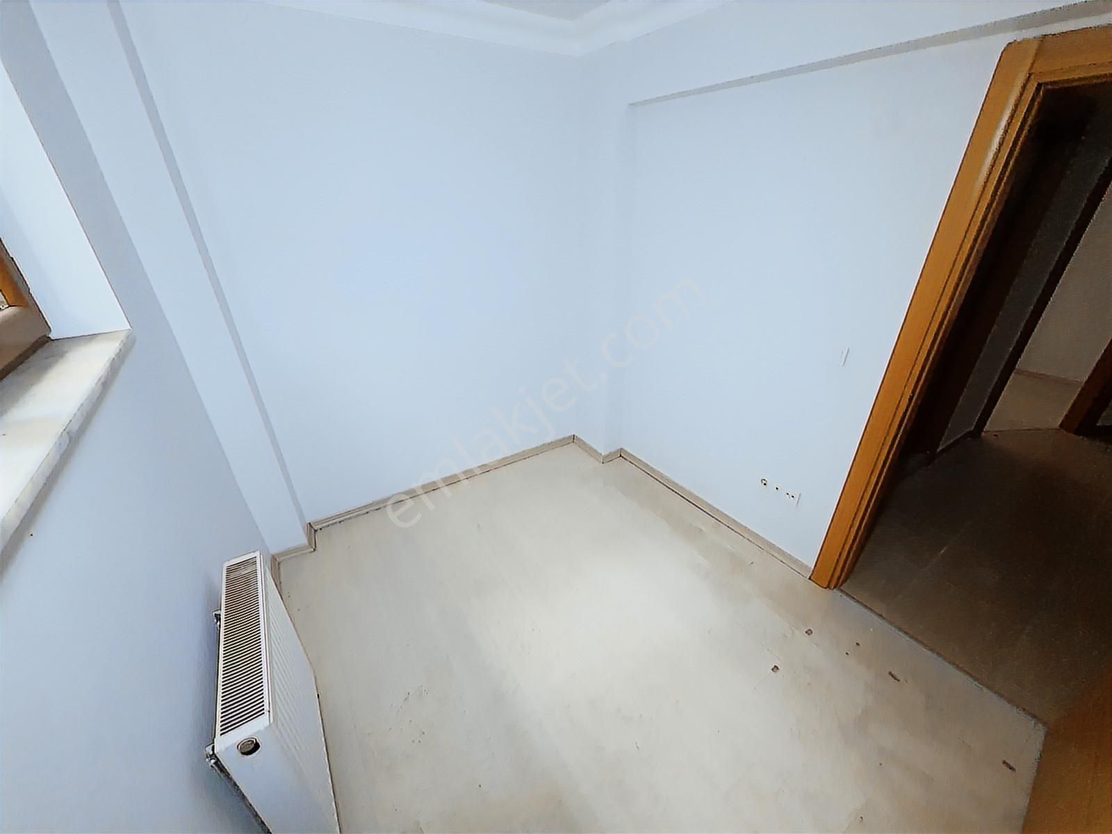 Armağanevler Dere Sokakta 1+1.5 Kiralık Daire - Görsel 17