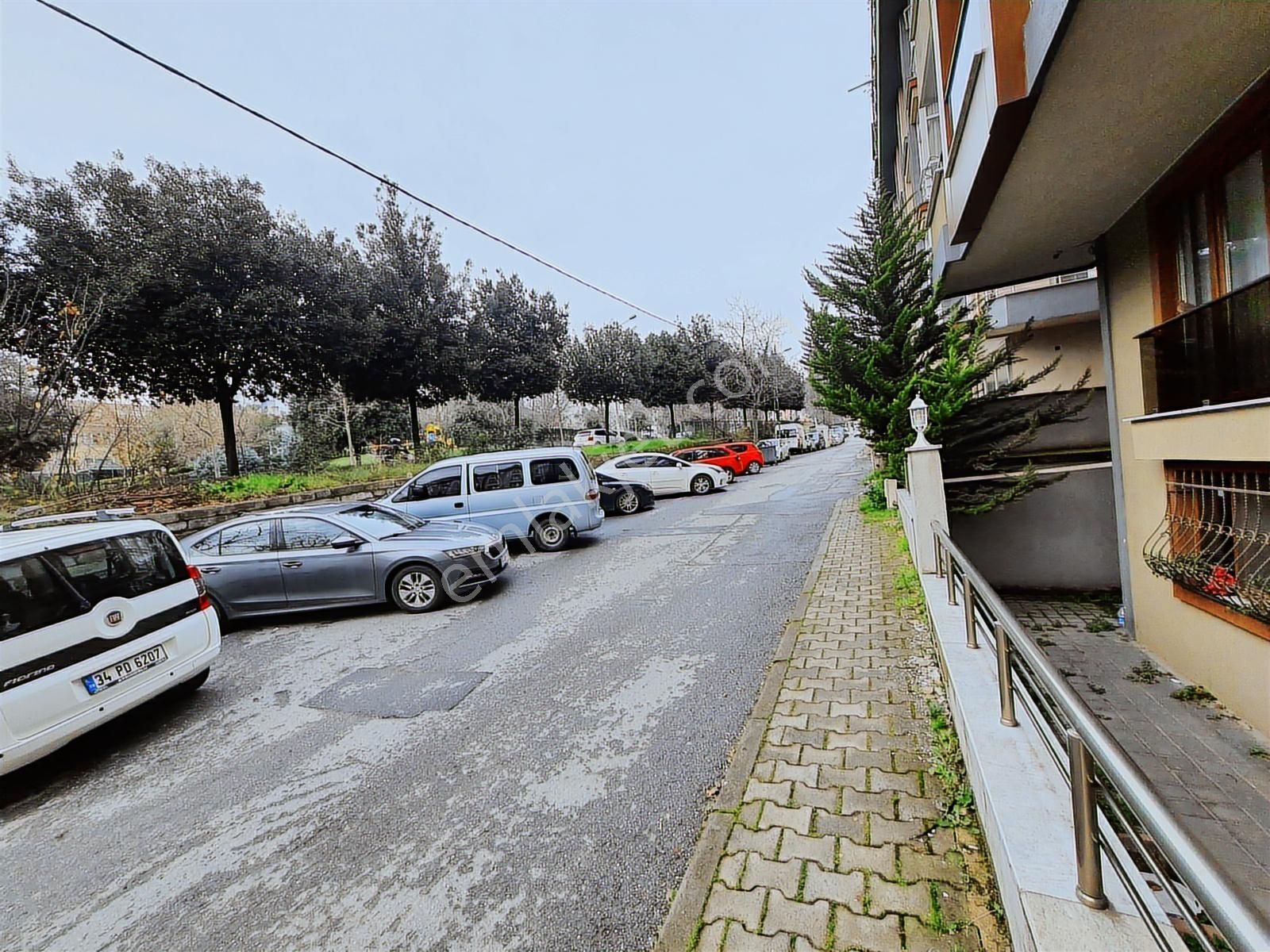 Armağanevler Dere Sokakta 1+1.5 Kiralık Daire - Görsel 2