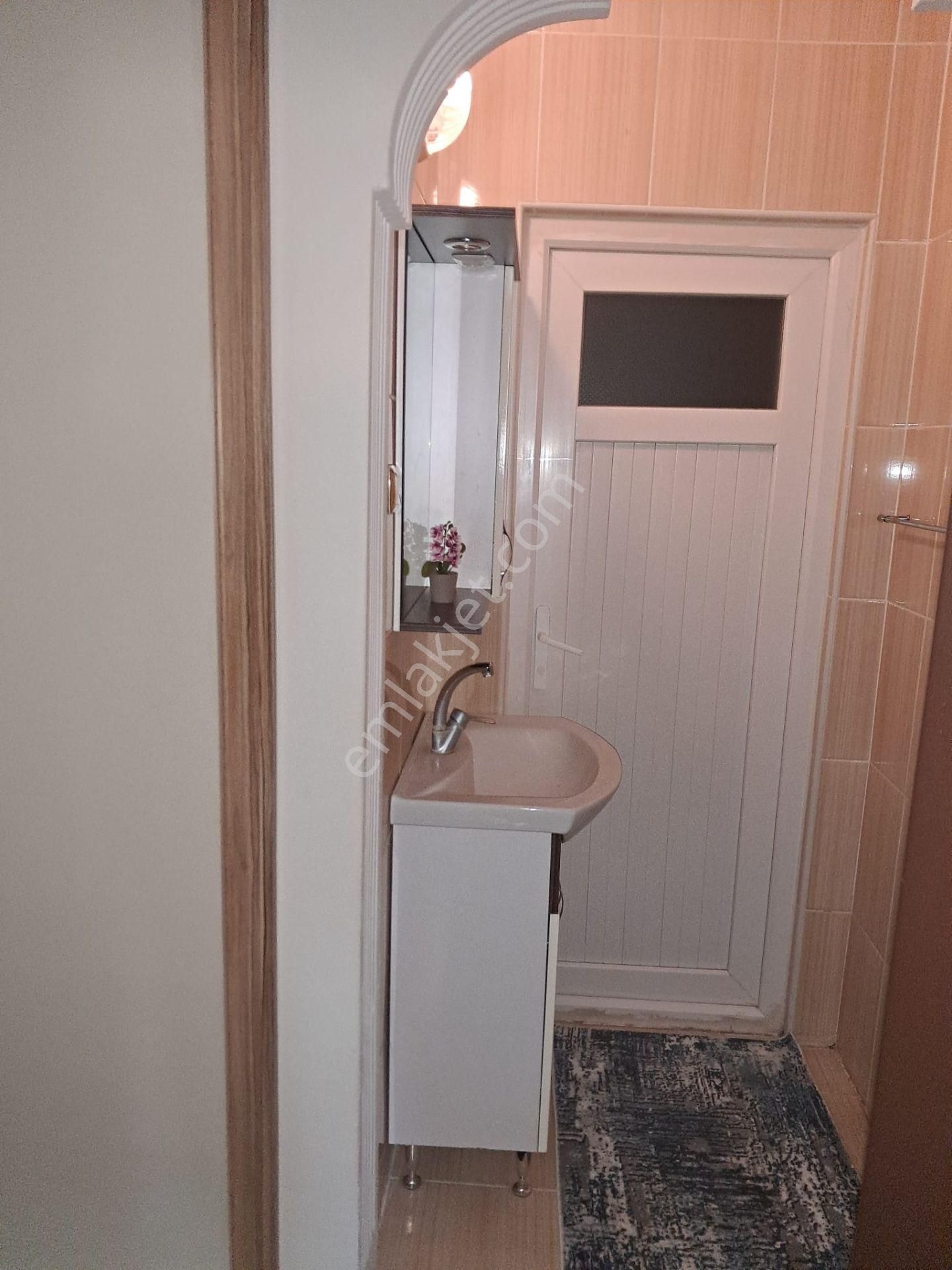 İnegöl Alanyurt'un Merkezi Konumunda, Ferah Ve Kullanışlı Daire - Görsel 7