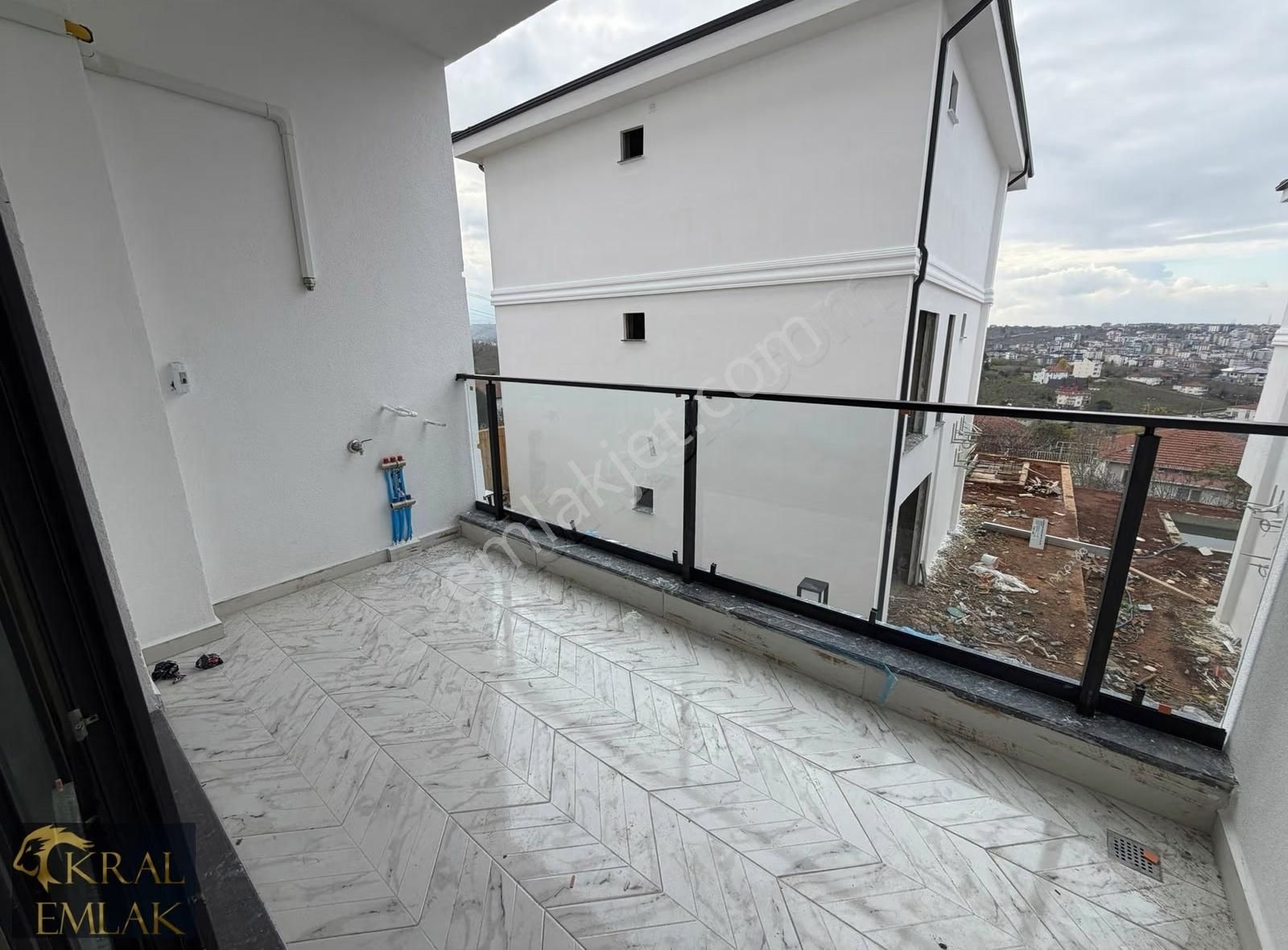 Ayazlı Mah Site İçinde Havuzlu Lüks Sıfır Satılık 1+1 Daire - Görsel 14