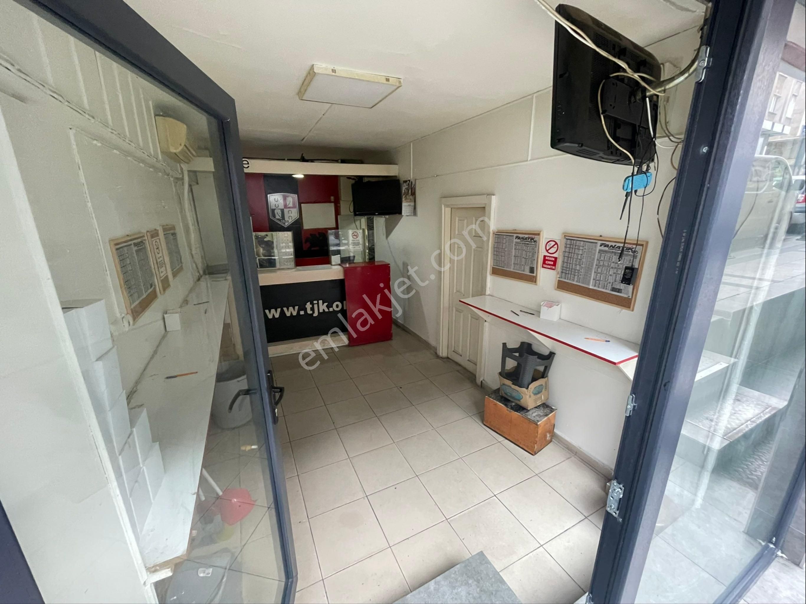 Cadde Üzeri Tabela Değeri Yüksek Satılık Dükkan - Görsel 21