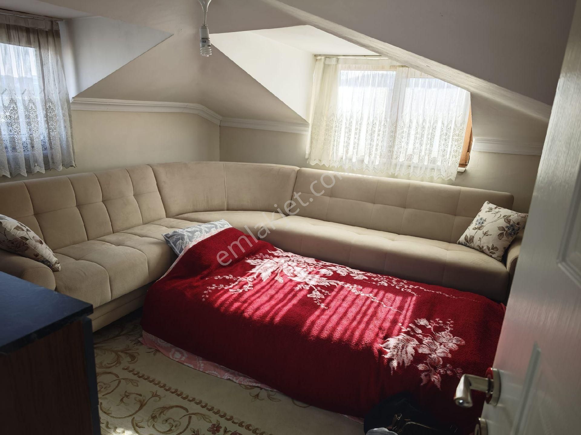 İstanbul Sultanbeyli Adil Mahallesi 4+1 Üst Dubleks - Görsel 16