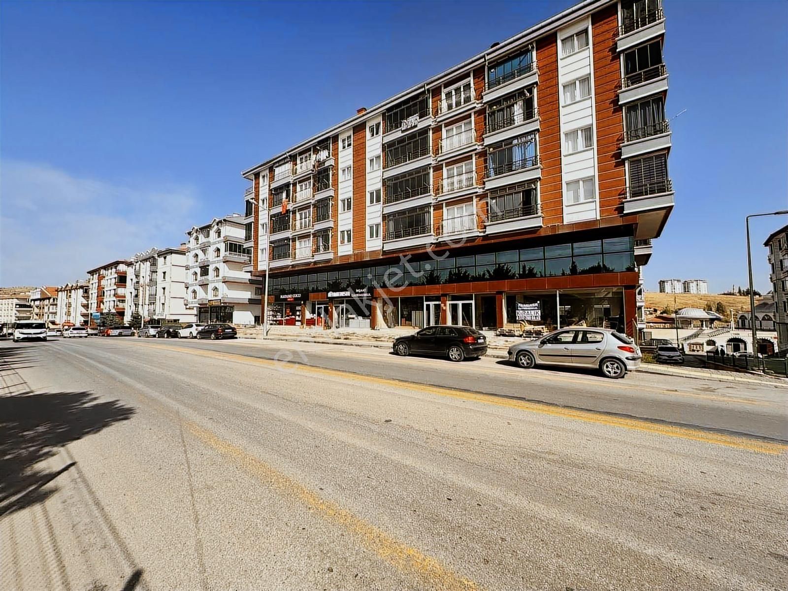 Bağlum Bulvarda Cadde Üzerinde Kiralık Dükkan - Görsel 14