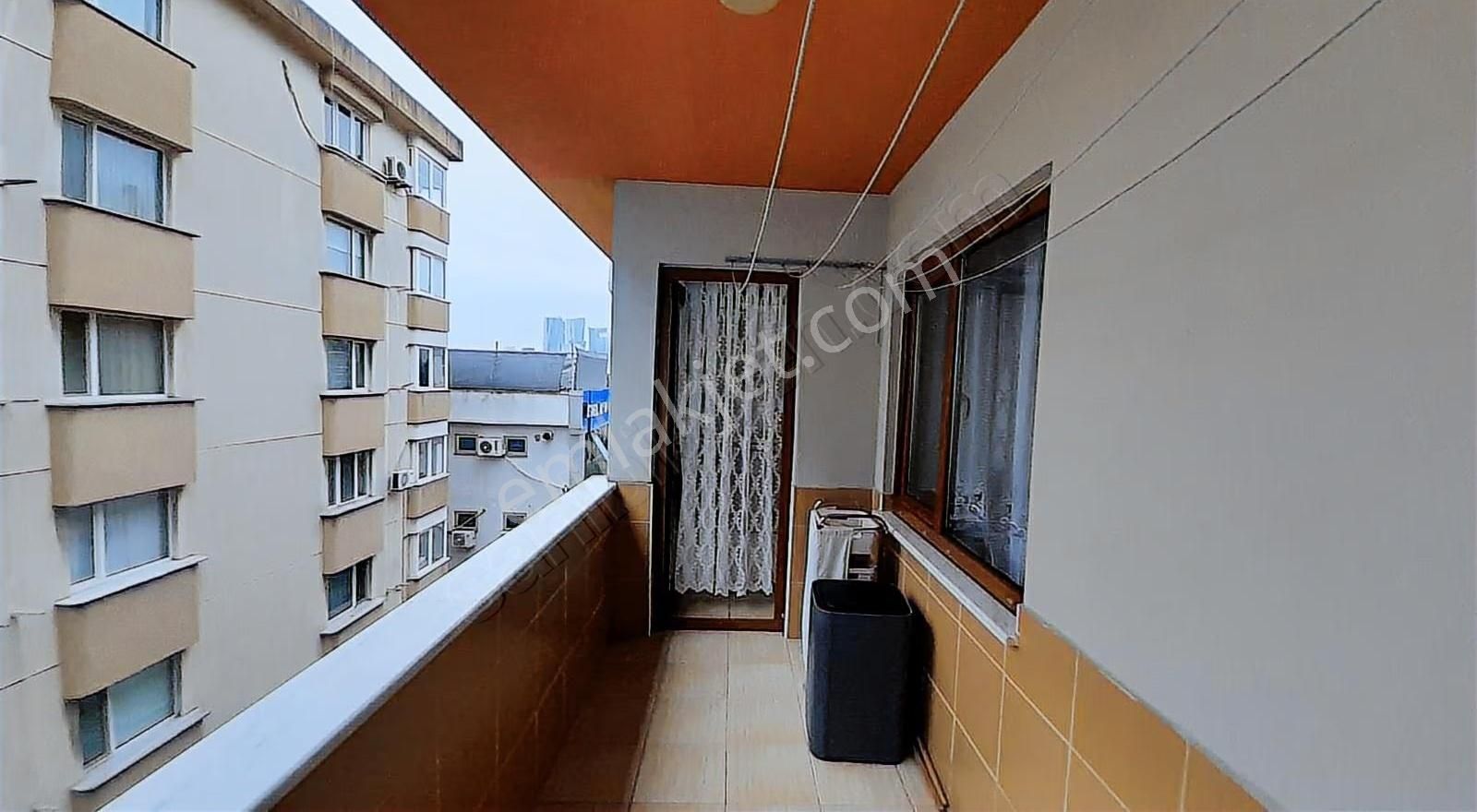 Ataşehir T.özal Bulvarında Özel Tasarım 4+2 Süper Dubleks Daire - Görsel 9