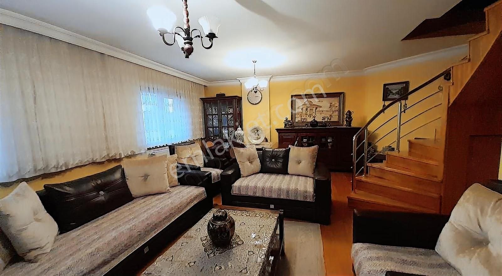 Ataşehir T.özal Bulvarında Özel Tasarım 4+2 Süper Dubleks Daire - Görsel 15