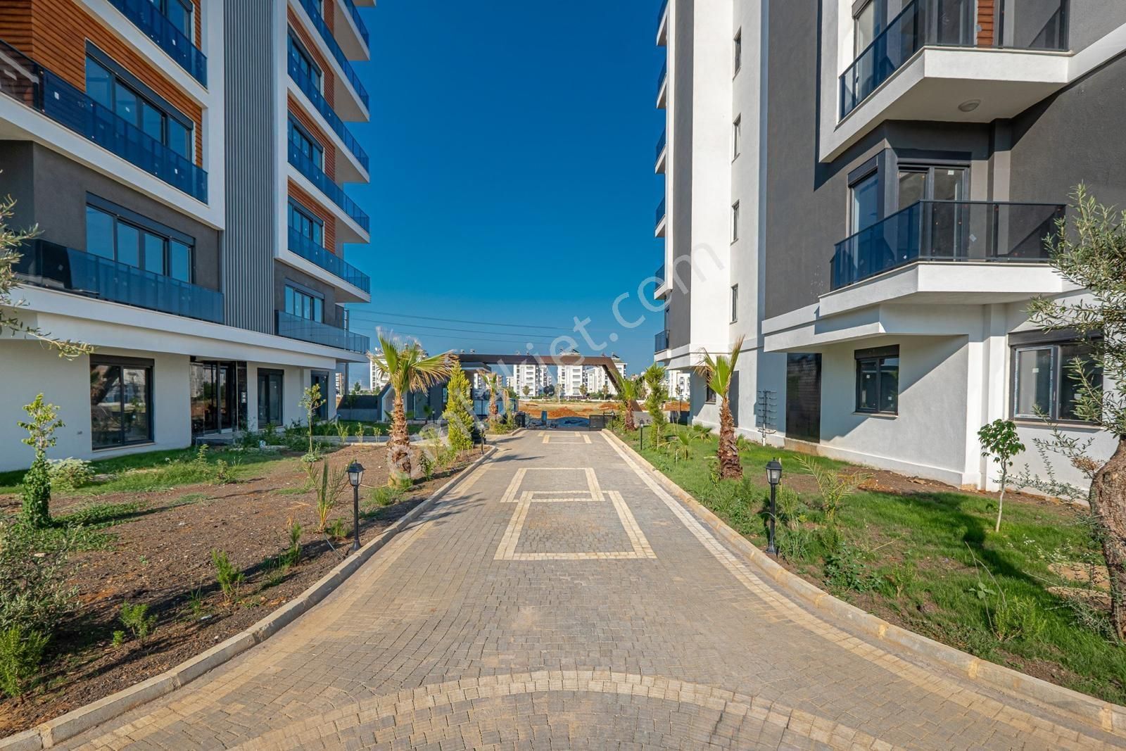 Fevzi Çakmakda Havuzlu K.otoparklı Arakat 3+1 Lüks Satılık Daire - Görsel 13