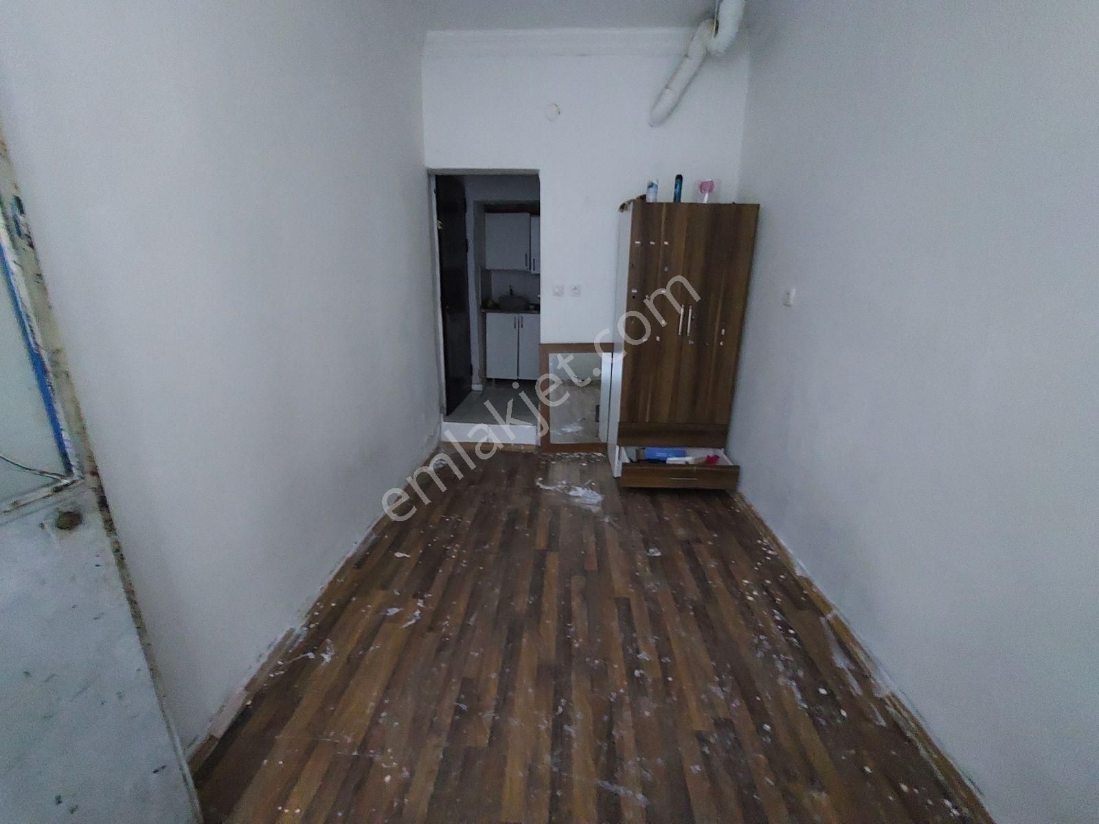 Mimar Emlak'tan Mehmet Akifte 1+0 Stüdyo Daire - Görsel 6