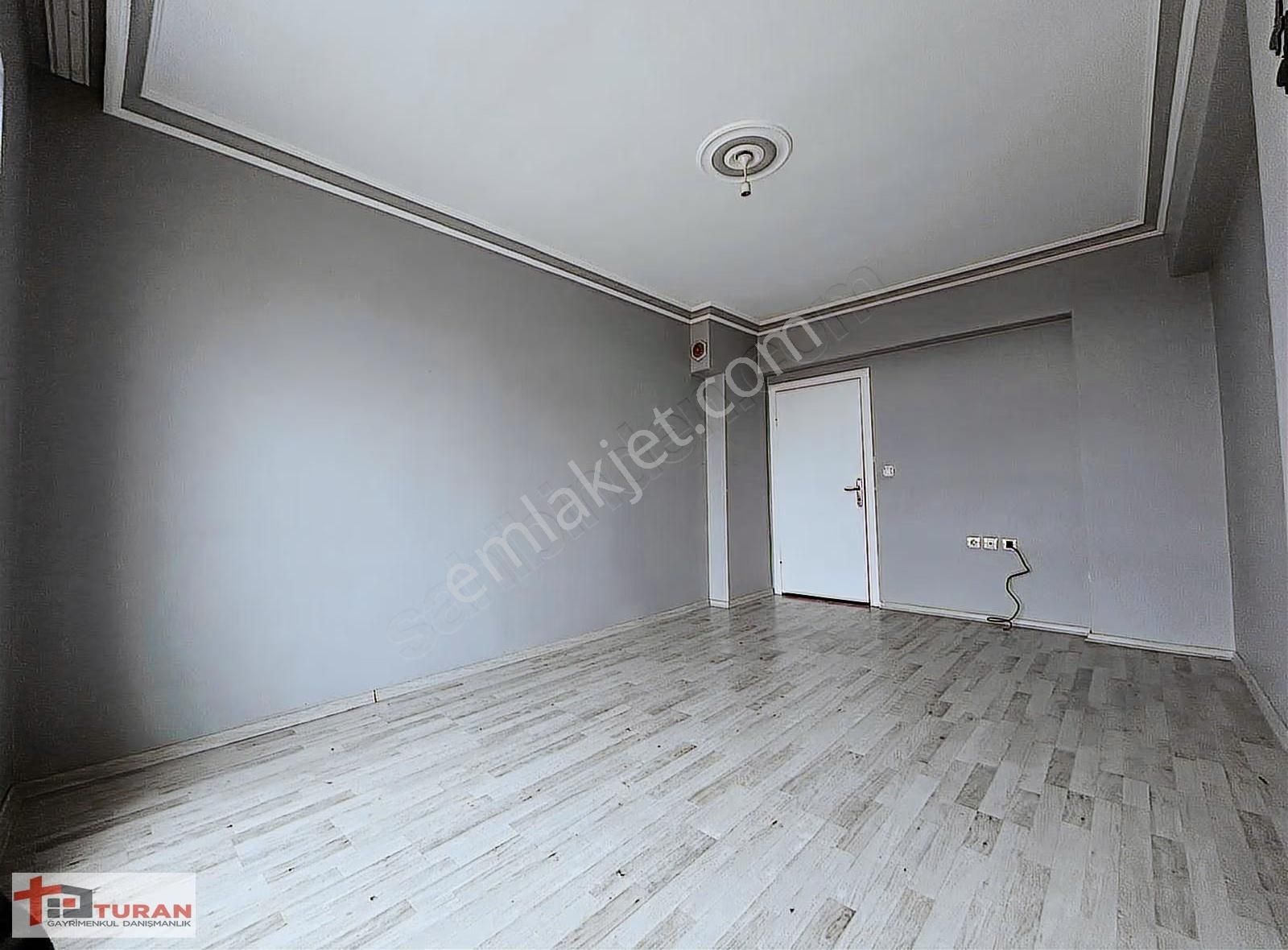 Yükseltepe'de Ara Katta Yapılı 3+1 Vestiyerli Kiralık Dair** - Görsel 24