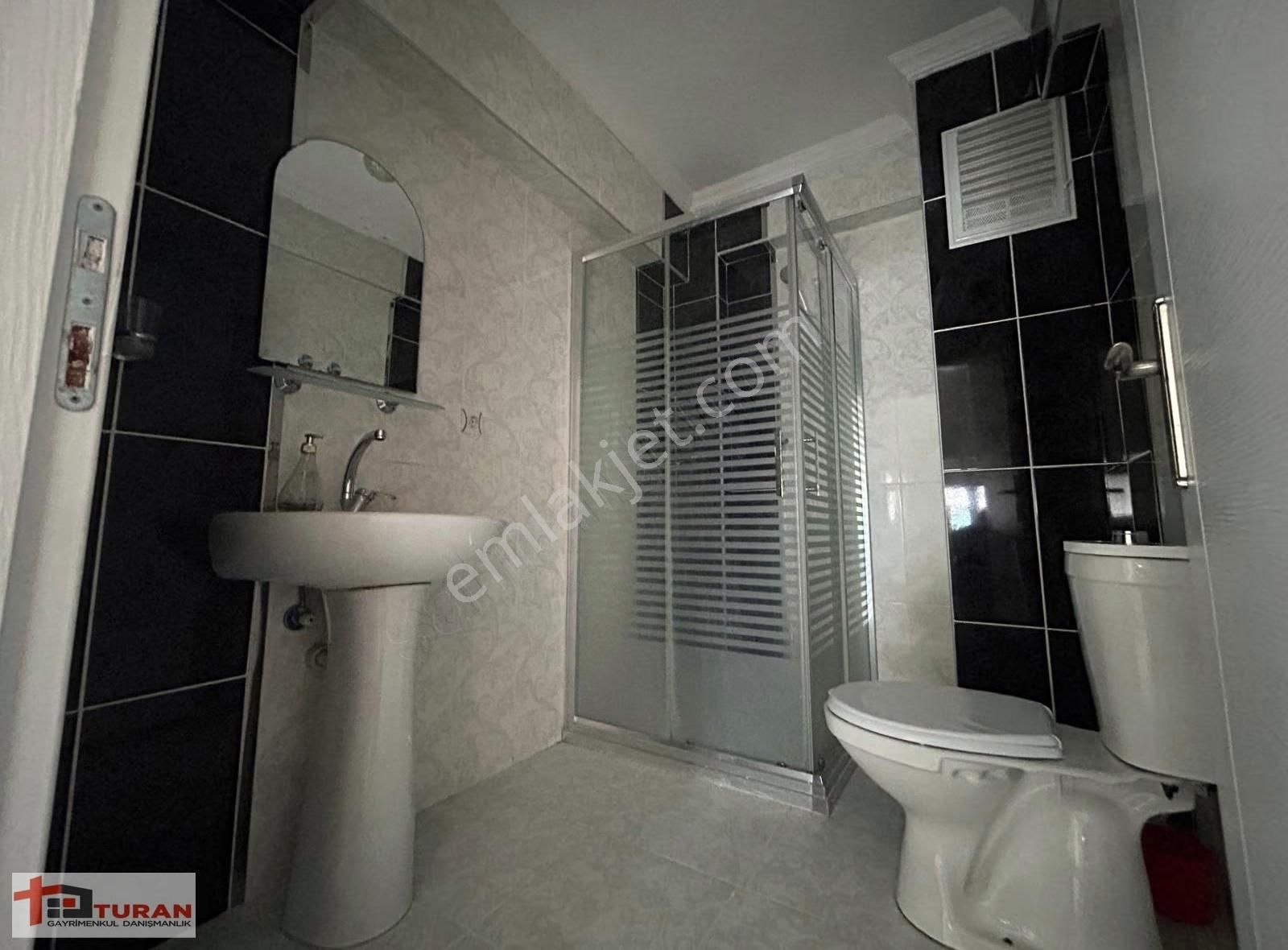 Yükseltepe'de Ara Katta Yapılı 3+1 Vestiyerli Kiralık Dair** - Görsel 22