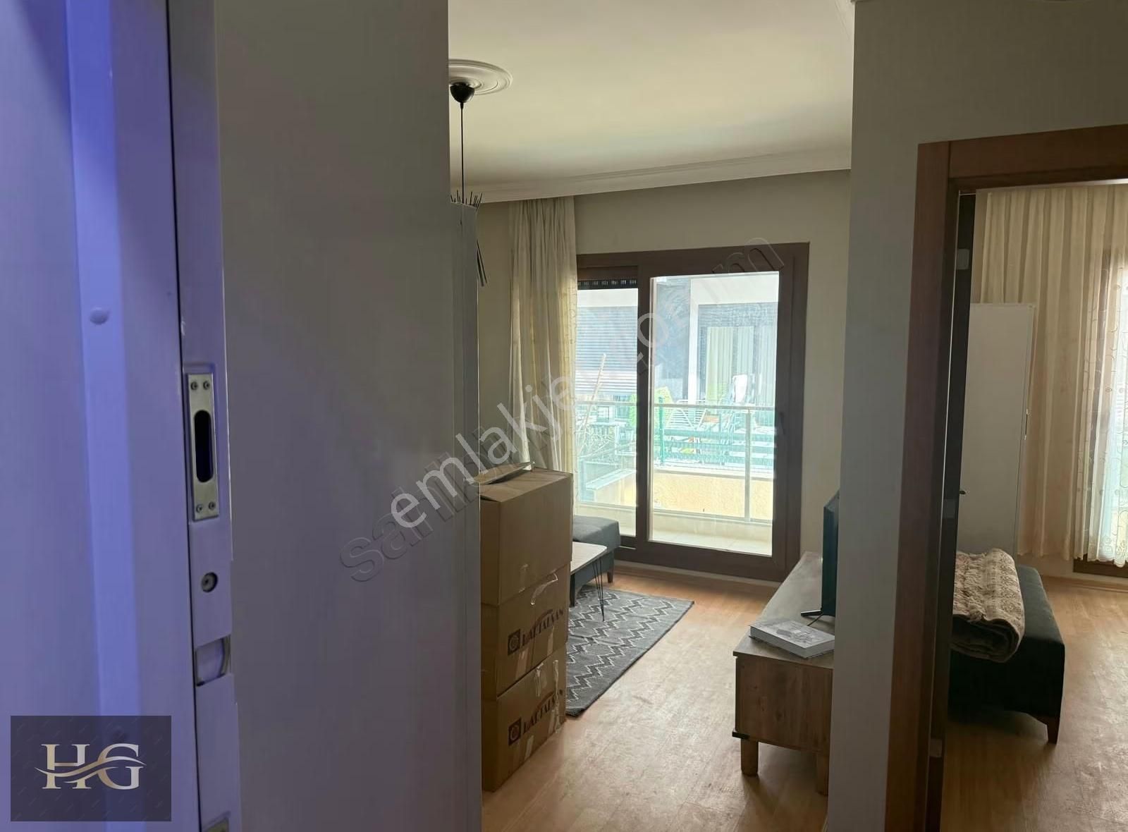 Full Eşyalı Havuzlu Site İçinde Üniversiteye Yürüme Mesafesinde - Görsel 25