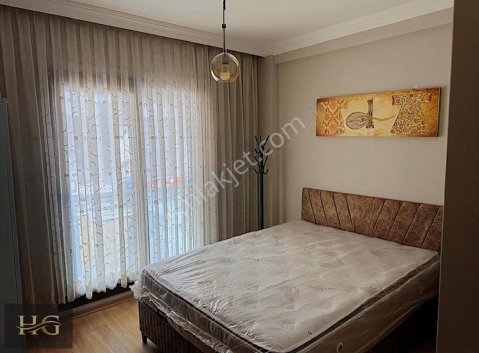 Full Eşyalı Havuzlu Site İçinde Üniversiteye Yürüme Mesafesinde - Görsel 12