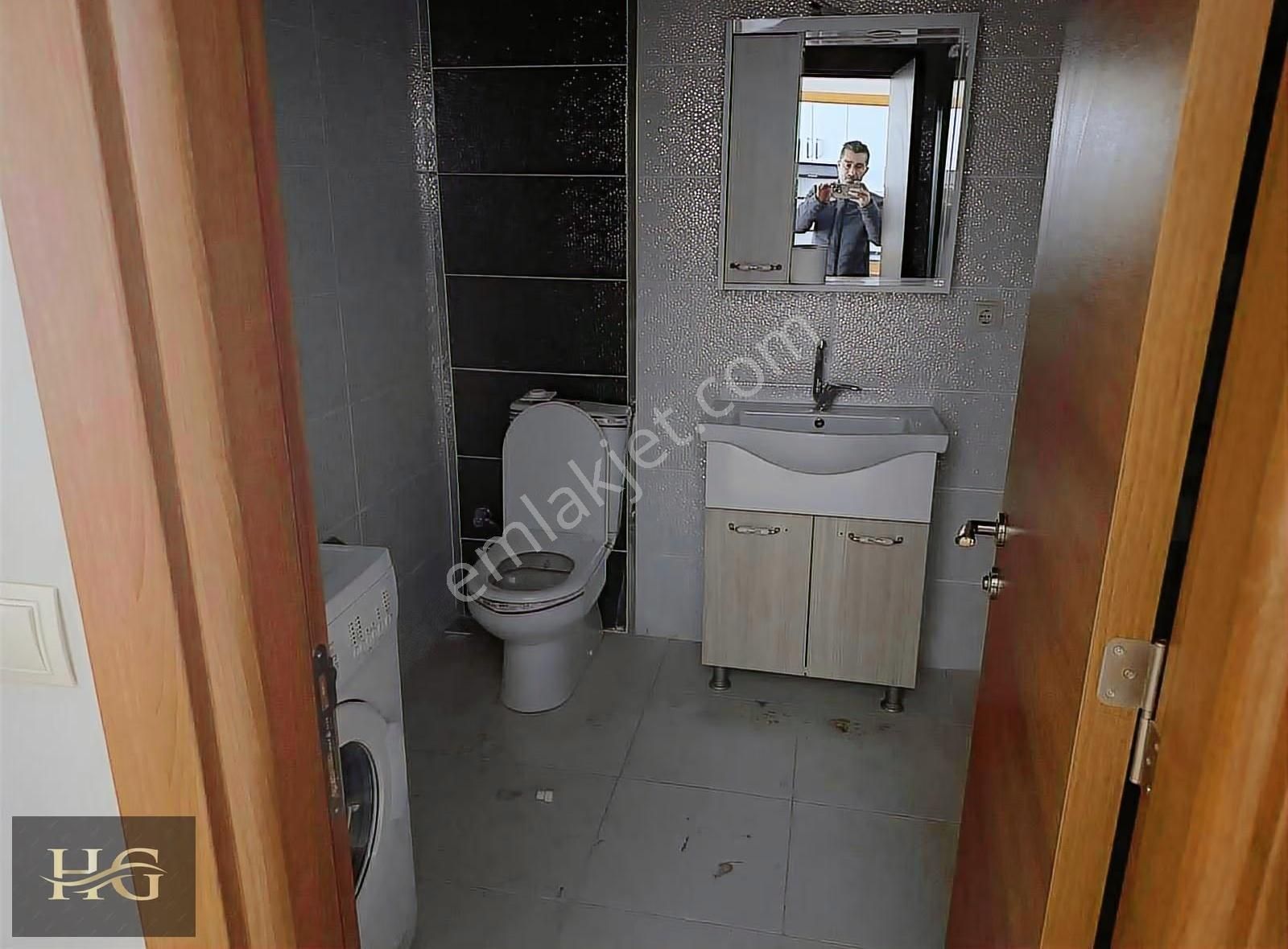 Full Eşyalı Havuzlu Site İçinde Üniversiteye Yürüme Mesafesinde - Görsel 16