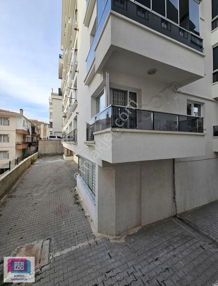 Topcu Mah. 3+1 105 M2 Yapılı Kiralık Daire - Görsel 11