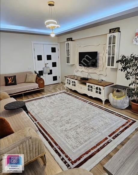 Topcu Mah. 3+1 105 M2 Yapılı Kiralık Daire - Görsel 3