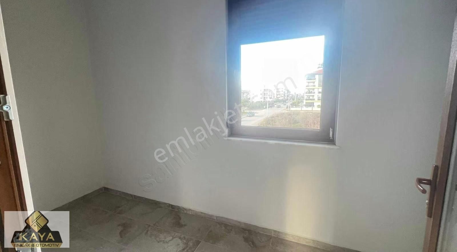 Kaya Emlaktan Çiftlik Caddesi Köşe Başında 3+1 110 M2 Doğalgazlı - Görsel 14