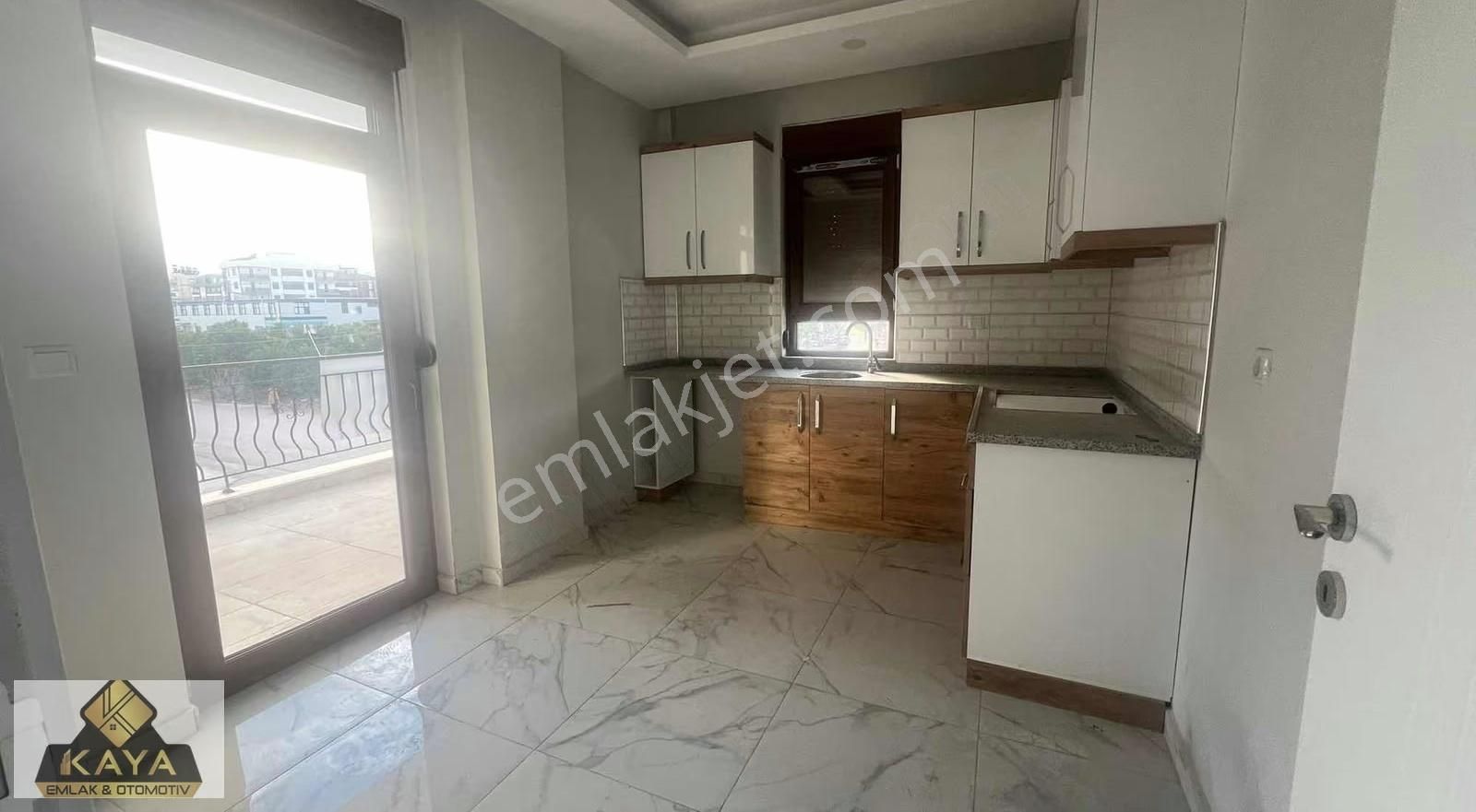 Kaya Emlaktan Çiftlik Caddesi Köşe Başında 3+1 110 M2 Doğalgazlı - Görsel 10
