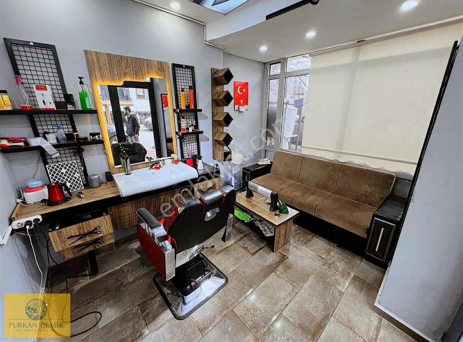 Furkan Demir'den Karamürsel Kayacık'da Fırsat Satılık 2 Dükkan - Görsel 2