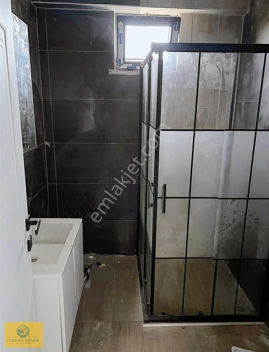 Furkan Demir'den Altınova Hürriyet'de 2+1 Fırsat Satılık Daire - Görsel 10