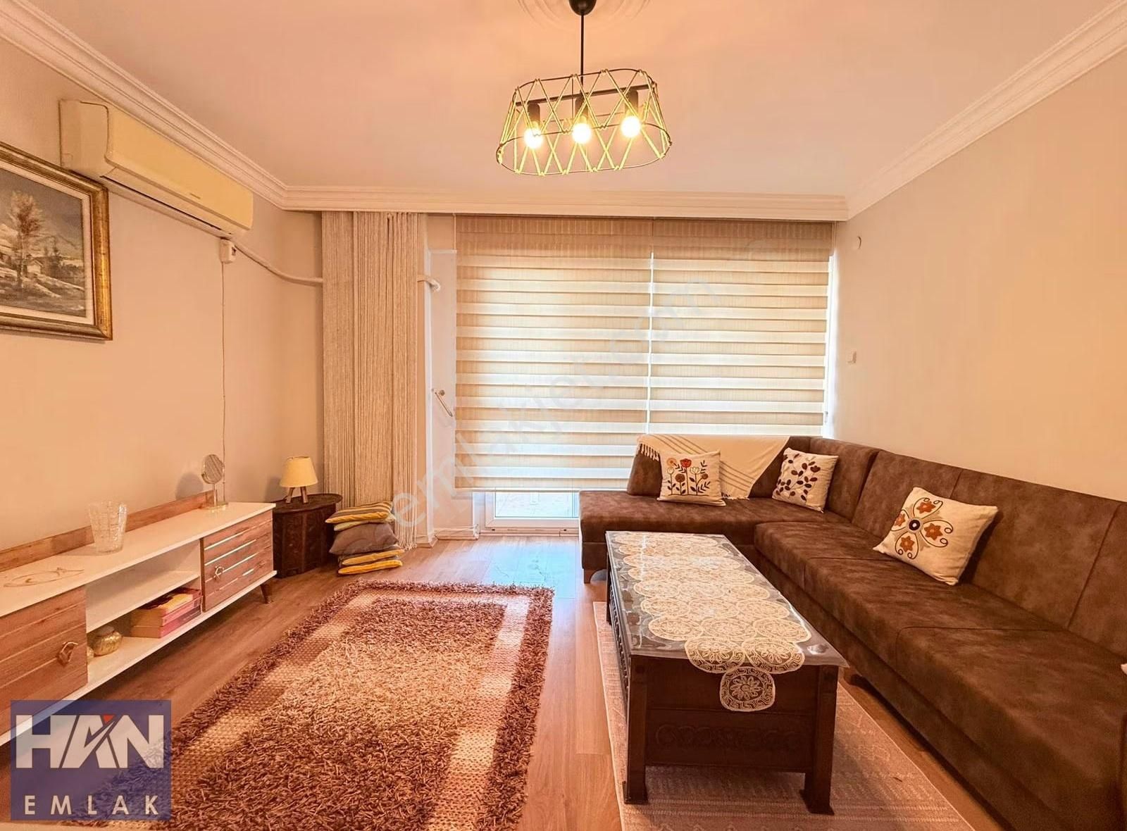 Han Emlak'tan 75.yıl Mah'de Denize Sıfır Eşyalı Kiralık 1+1 - Görsel 9