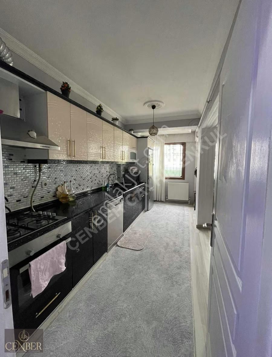 Çanakkale Asfaltına 100 Metre Ana Caddede Fırsat 3+1 Daire - Görsel 6