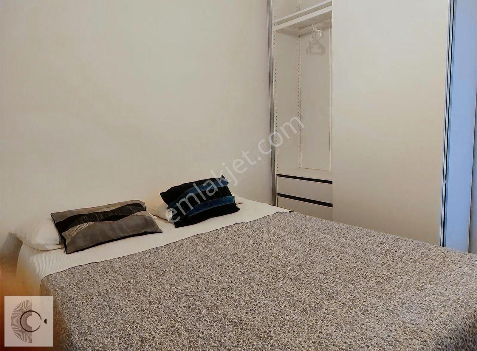 Yahşi Sahilinde Denize 20 Mt Bahçeli Alt Kat 2+1 Kiralık Daire - Görsel 2