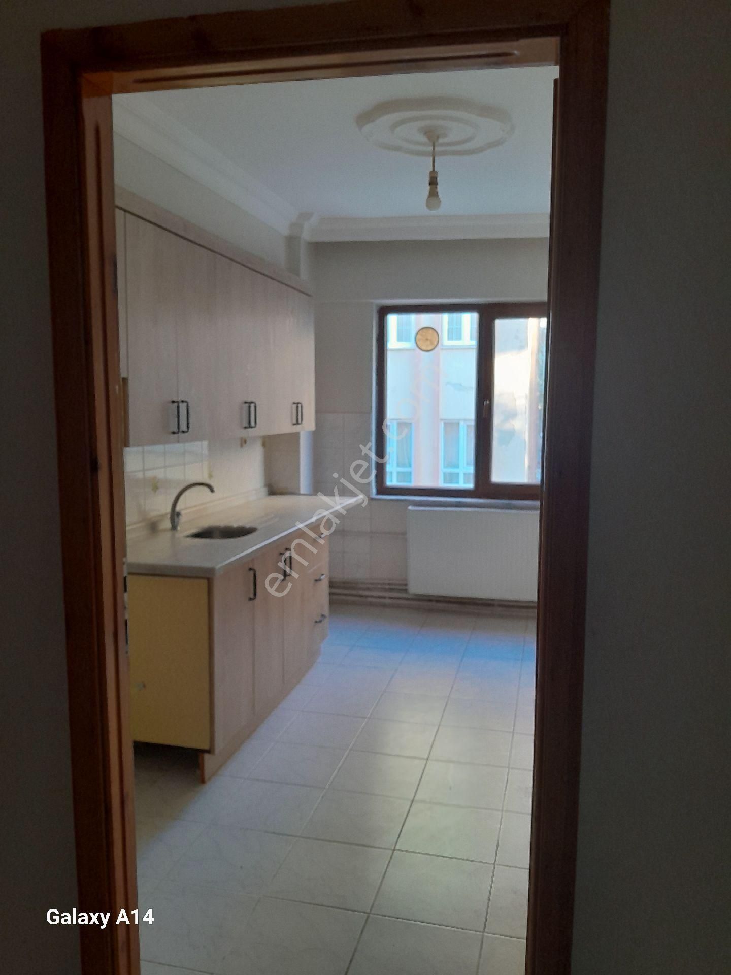 Merkeze Çok Yakin Satilik - Görsel 2