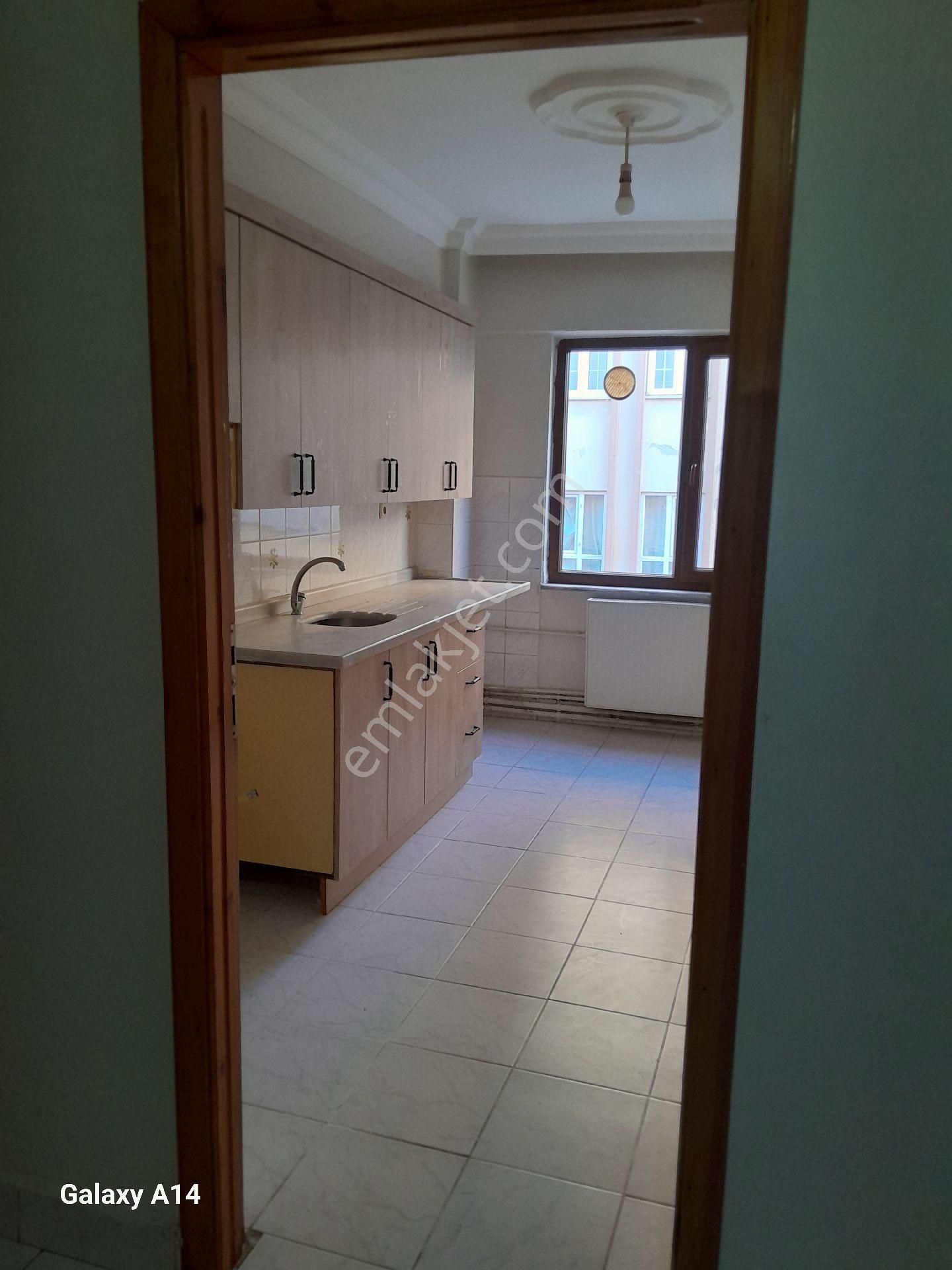 Merkeze Çok Yakin Satilik - Görsel 12