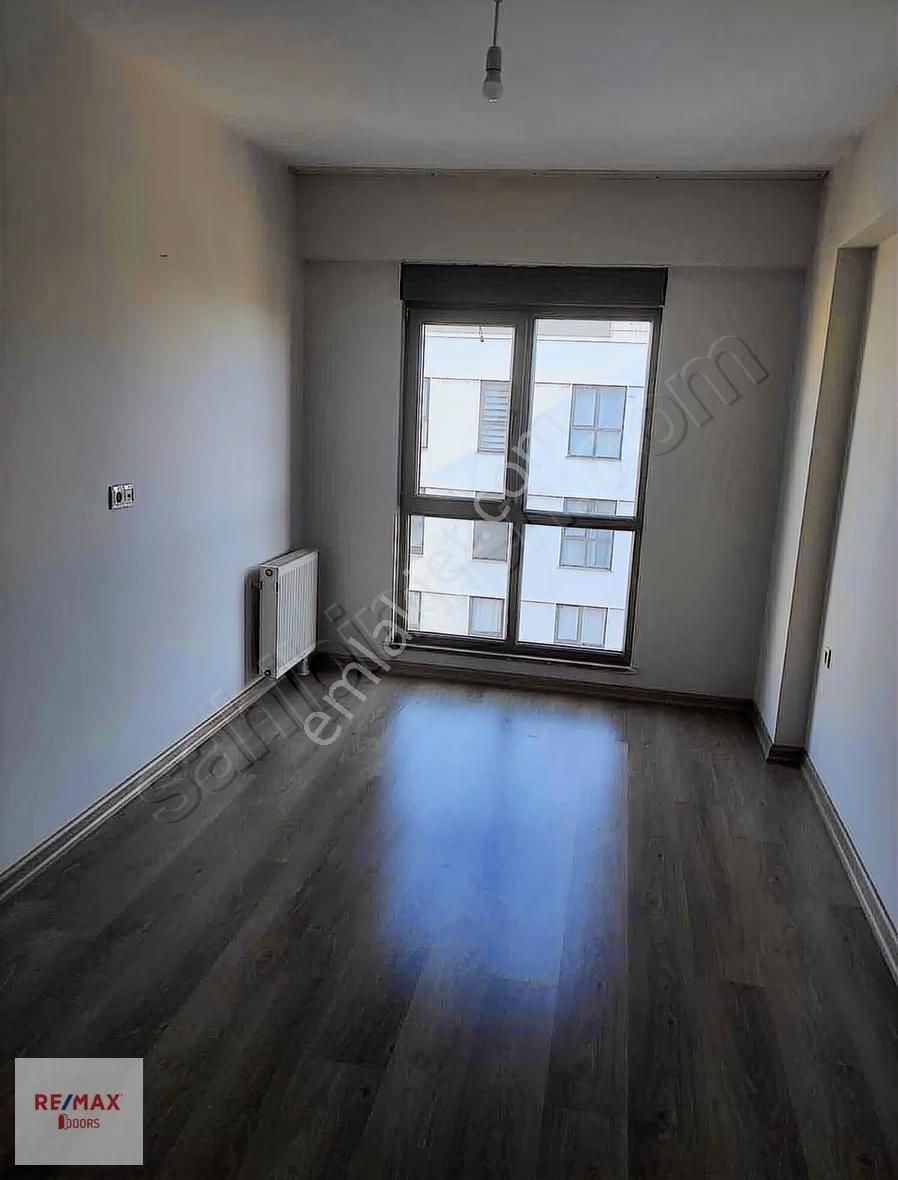 Antalya Kepez Suryapı'da D Parsel 3+1 131m2 Kiralık Daire - Görsel 2