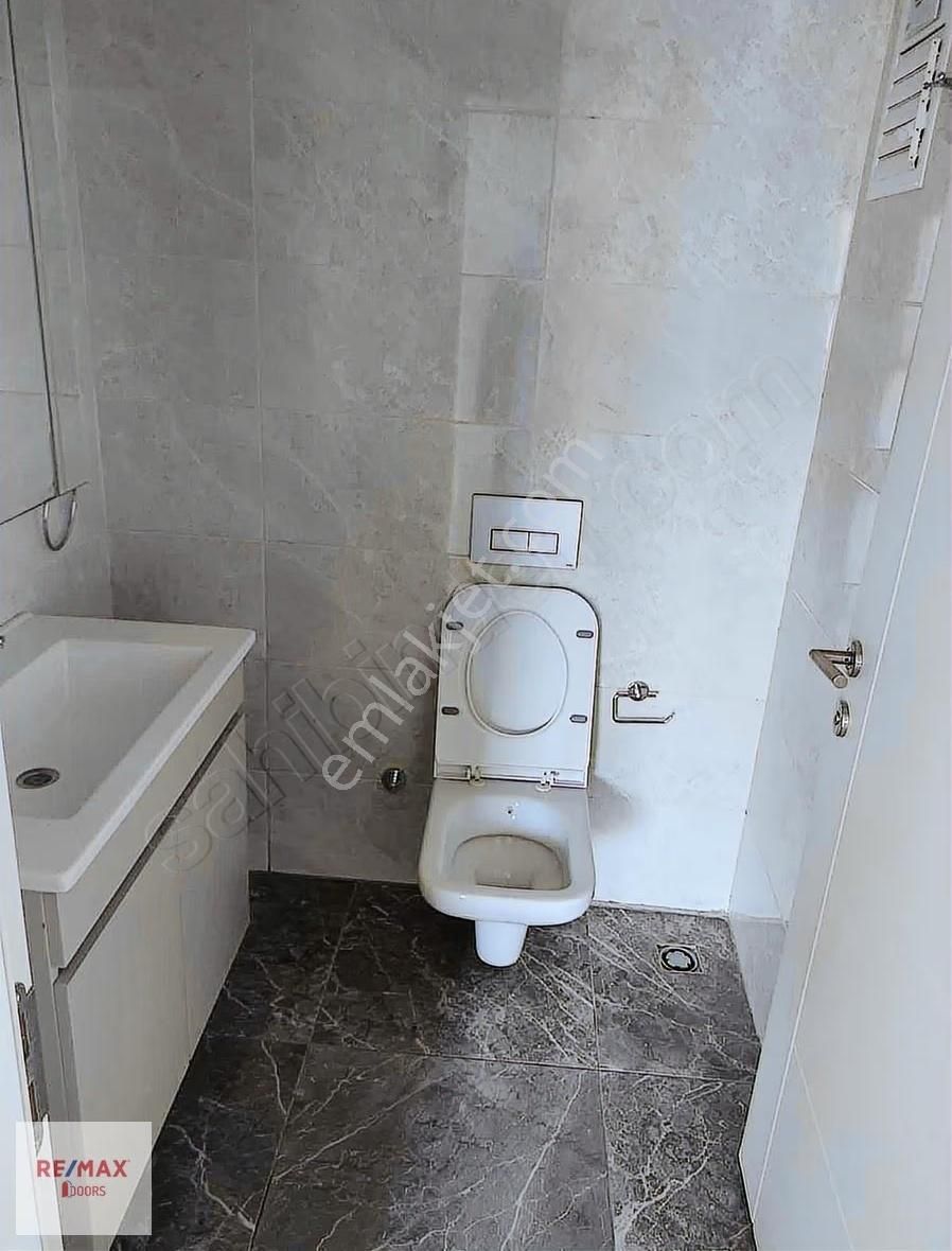 Antalya Kepez Suryapı'da D Parsel 3+1 131m2 Kiralık Daire - Görsel 3