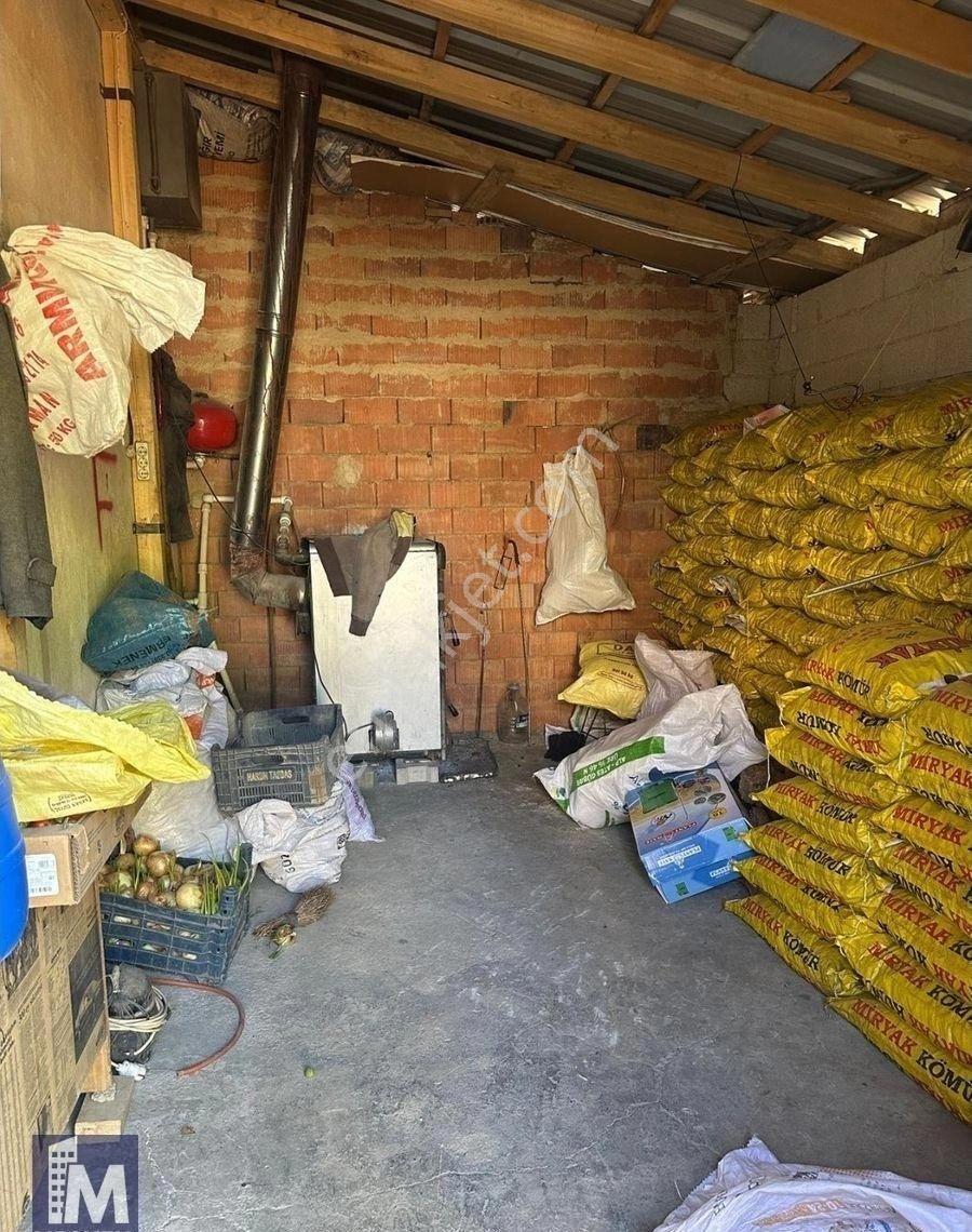 Esentepe Mahallesinde Eşyalı Satılık Fırsat Müstakil Ev - Görsel 12