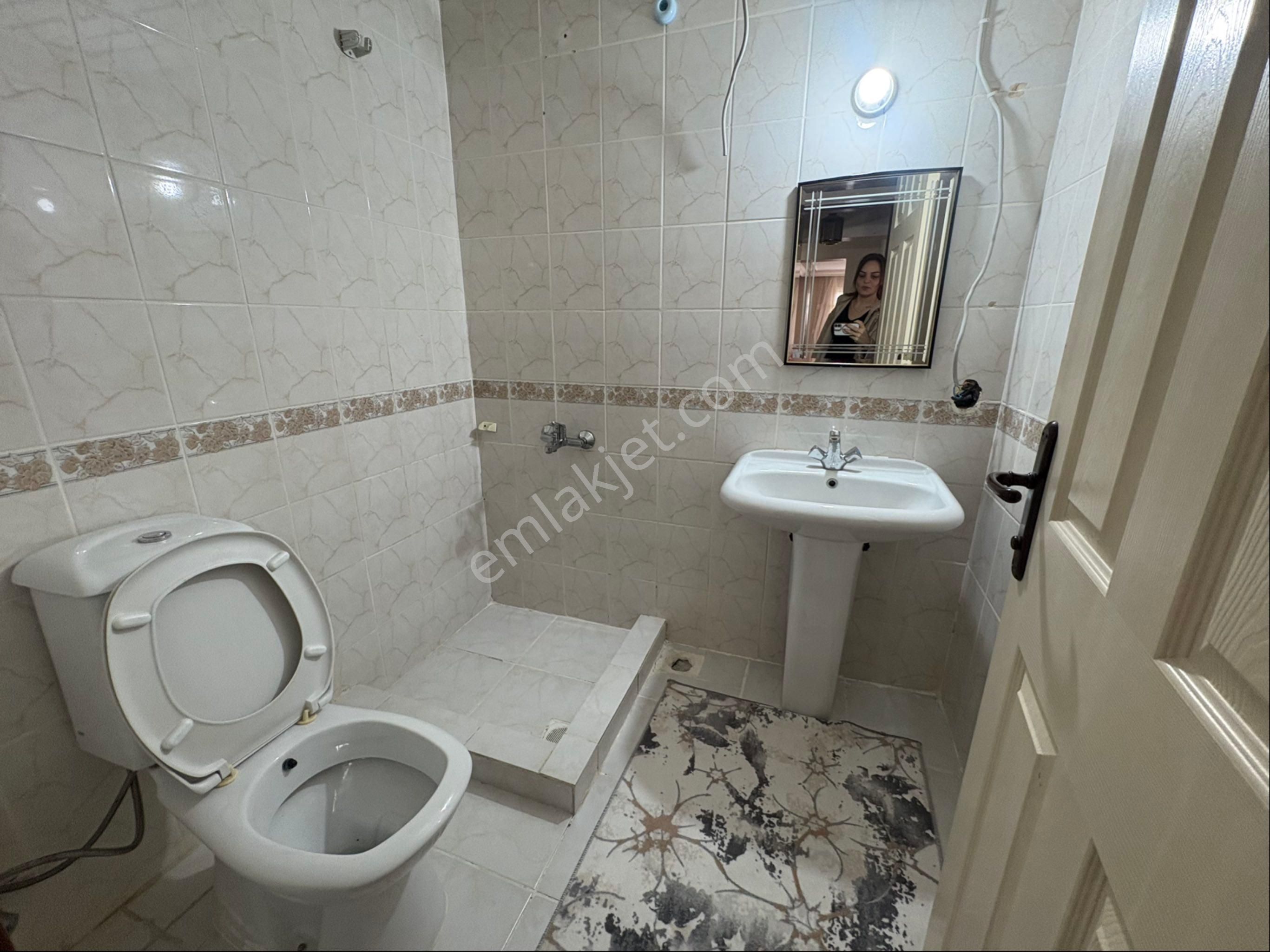 Egekentte Ara Kat E.banyolu Asansörlü Satılık 2+1 - Görsel 29