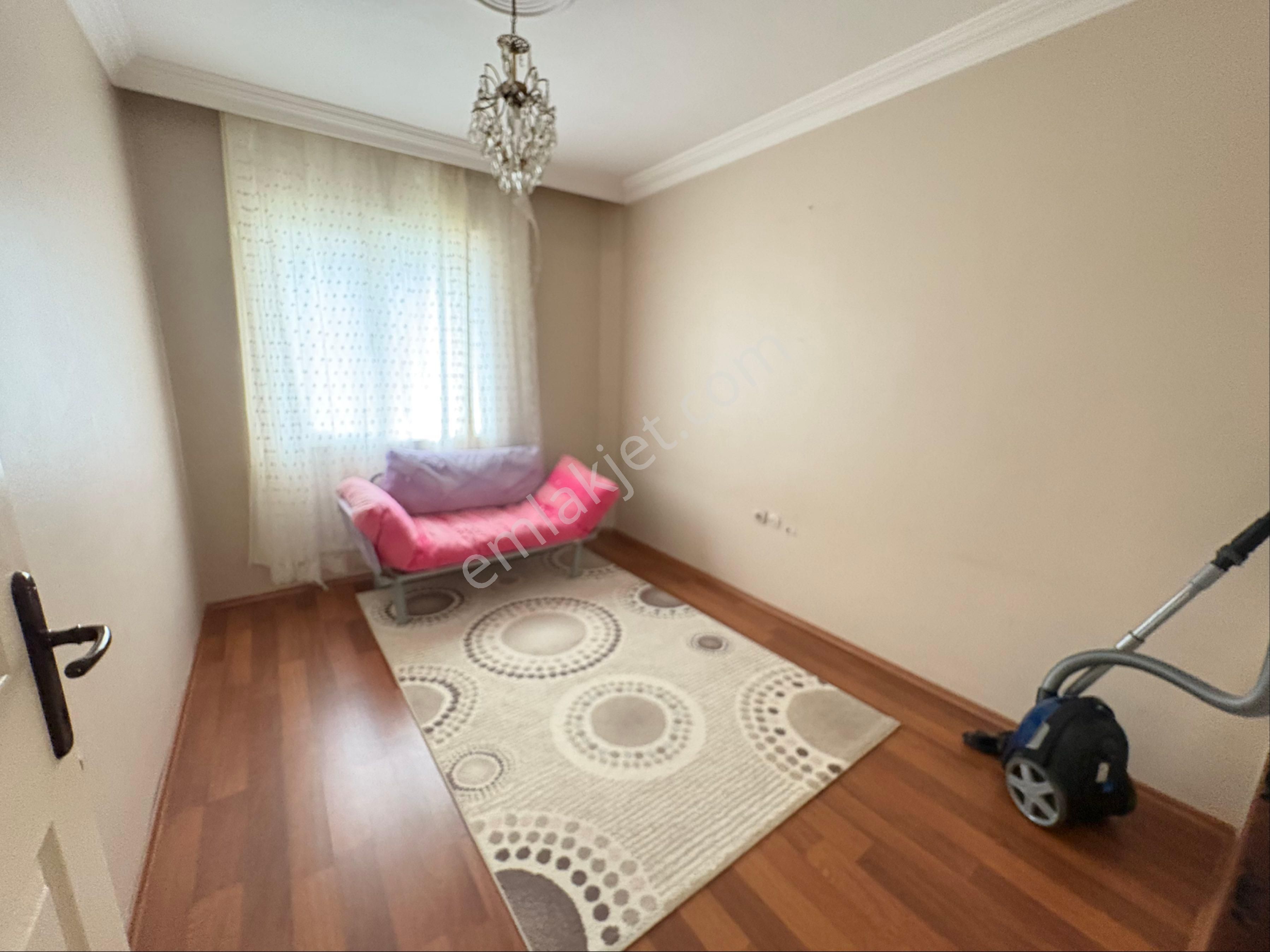 Egekentte Ara Kat E.banyolu Asansörlü Satılık 2+1 - Görsel 20